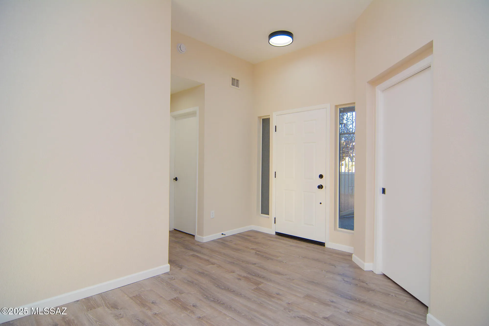 Property Slideshow image 6 of 30 | 13941 n willow bend dr, Oro Valley, AZ, 85755