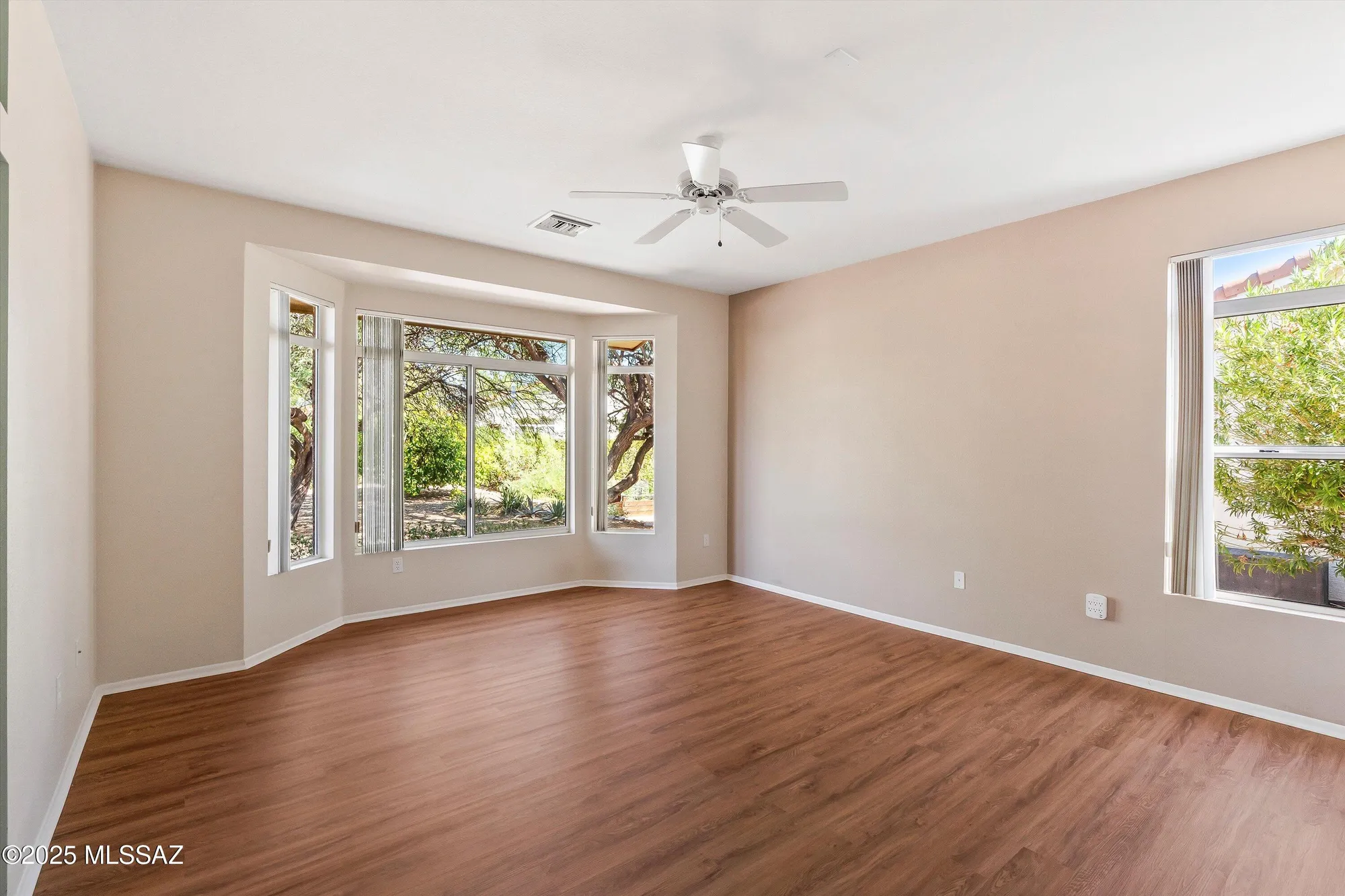 Property Slideshow image 13 of 41 | 2315 e chrysanthemum st, Oro Valley, AZ, 85755