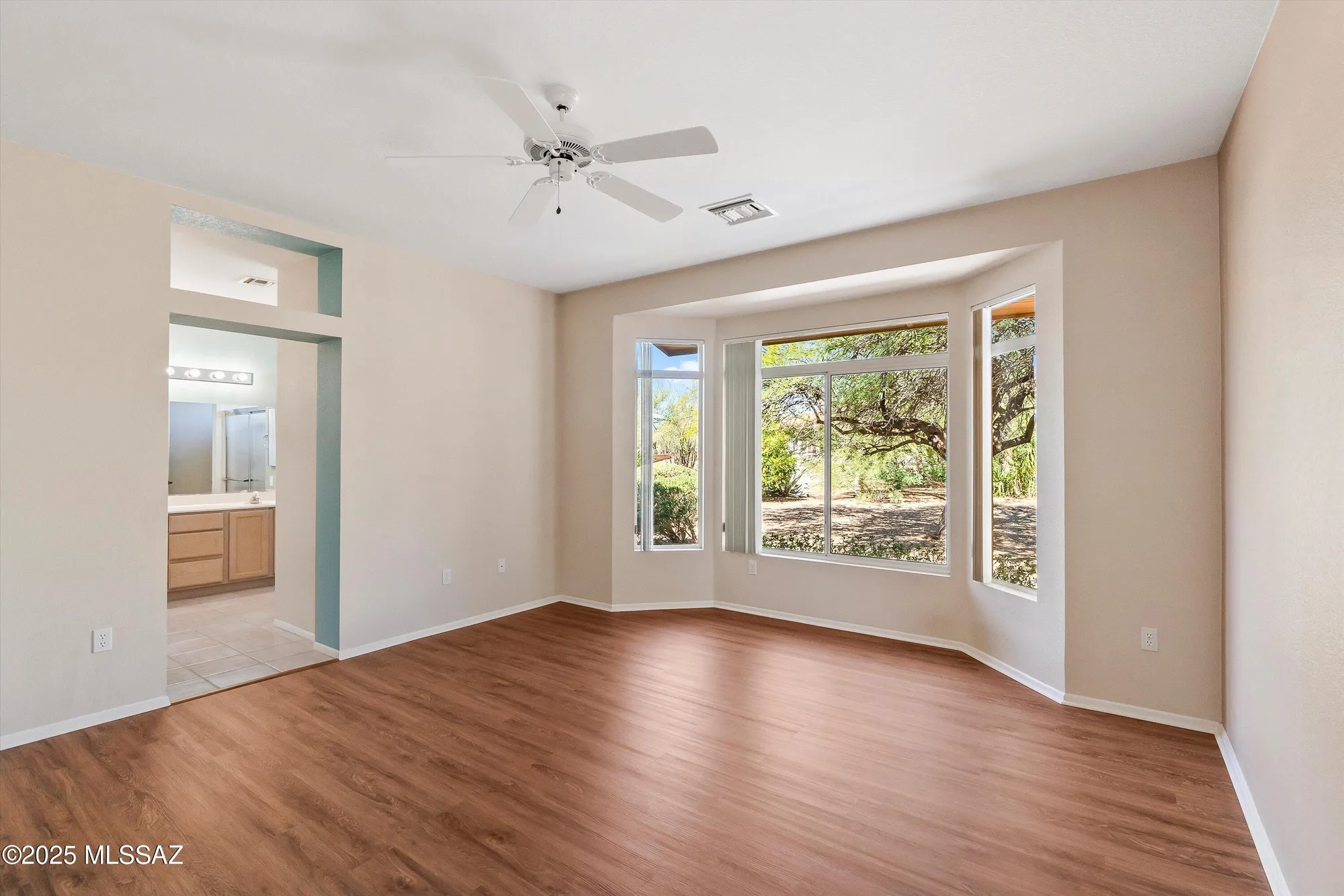 Property Slideshow image 15 of 41 | 2315 e chrysanthemum st, Oro Valley, AZ, 85755