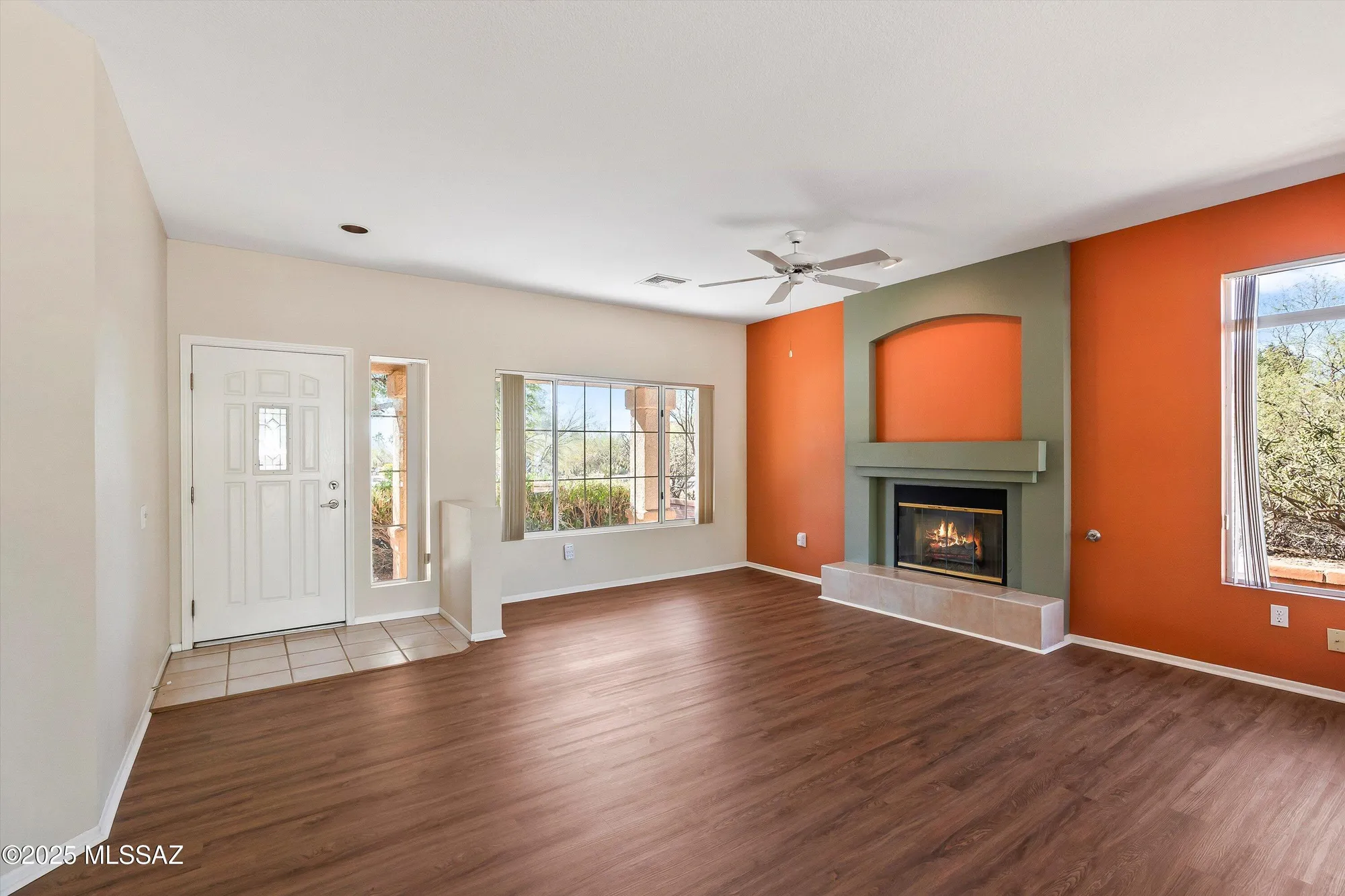 Property Slideshow image 4 of 41 | 2315 e chrysanthemum st, Oro Valley, AZ, 85755