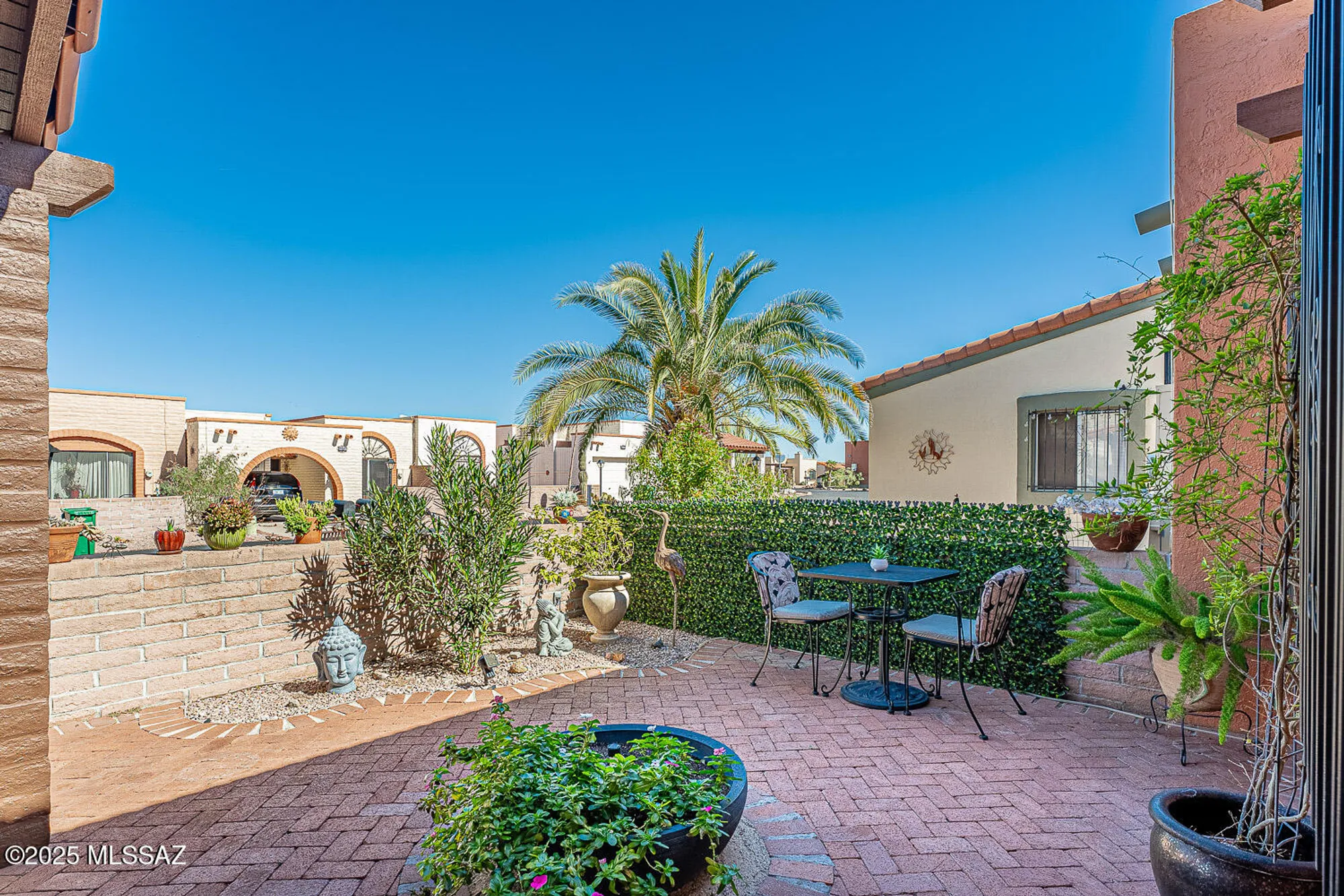 Property Slideshow image 4 of 38 | 1381 w calle mendoza, Green Valley, AZ, 85622