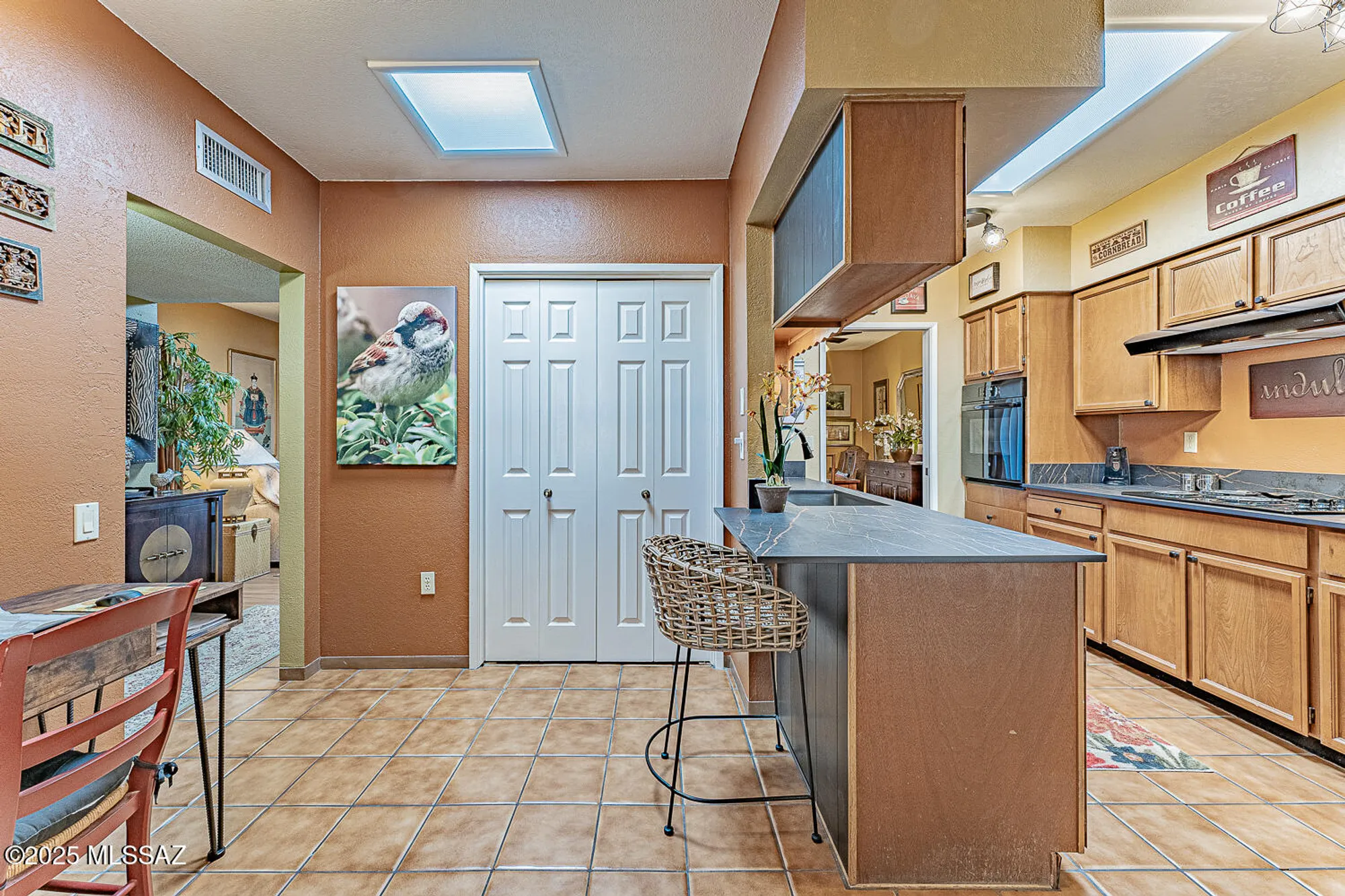 Property Slideshow image 12 of 38 | 1381 w calle mendoza, Green Valley, AZ, 85622