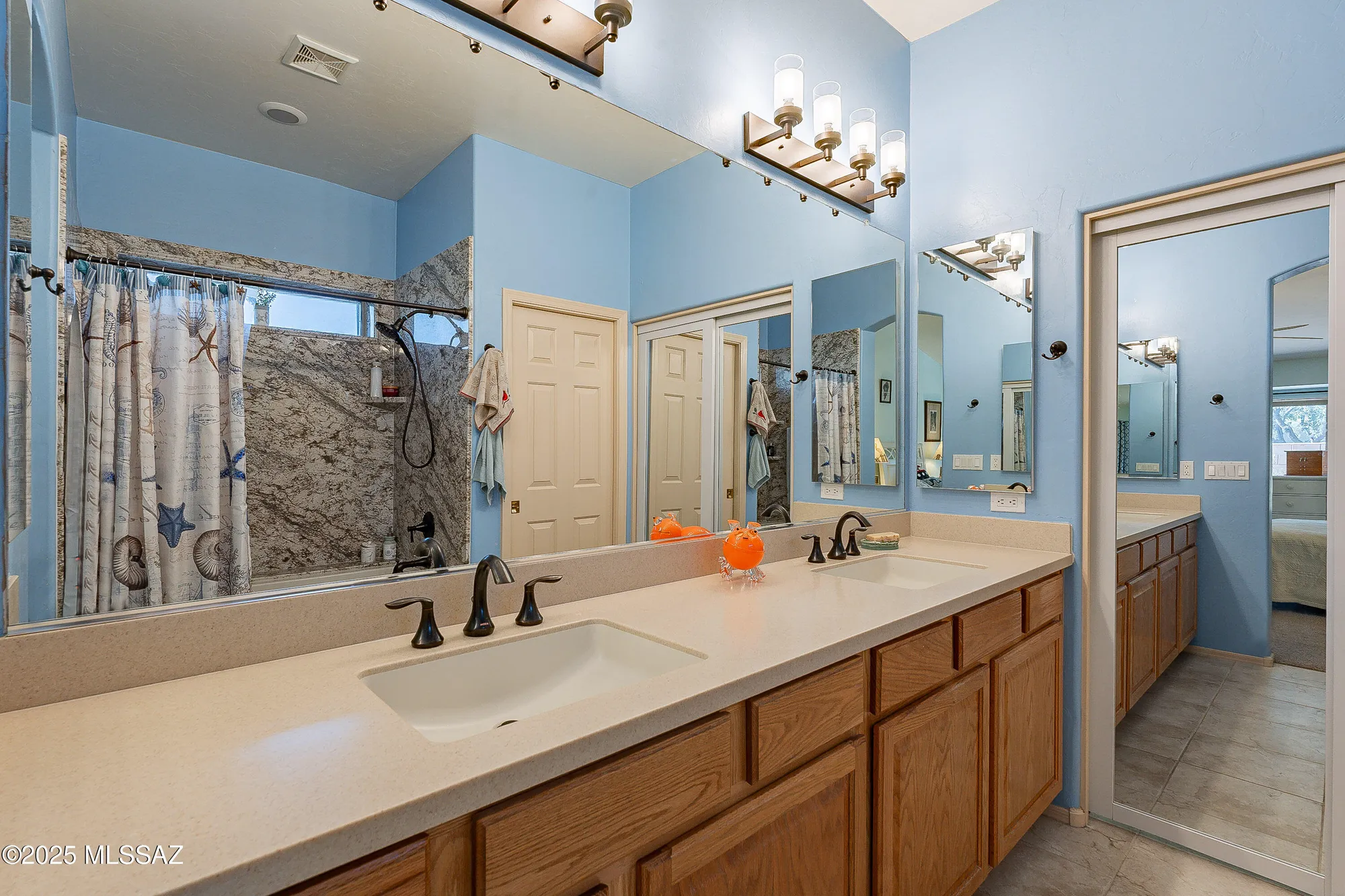 Property Slideshow image 18 of 30 | 1328 n mahogany gulch ln, Green Valley, AZ, 85614