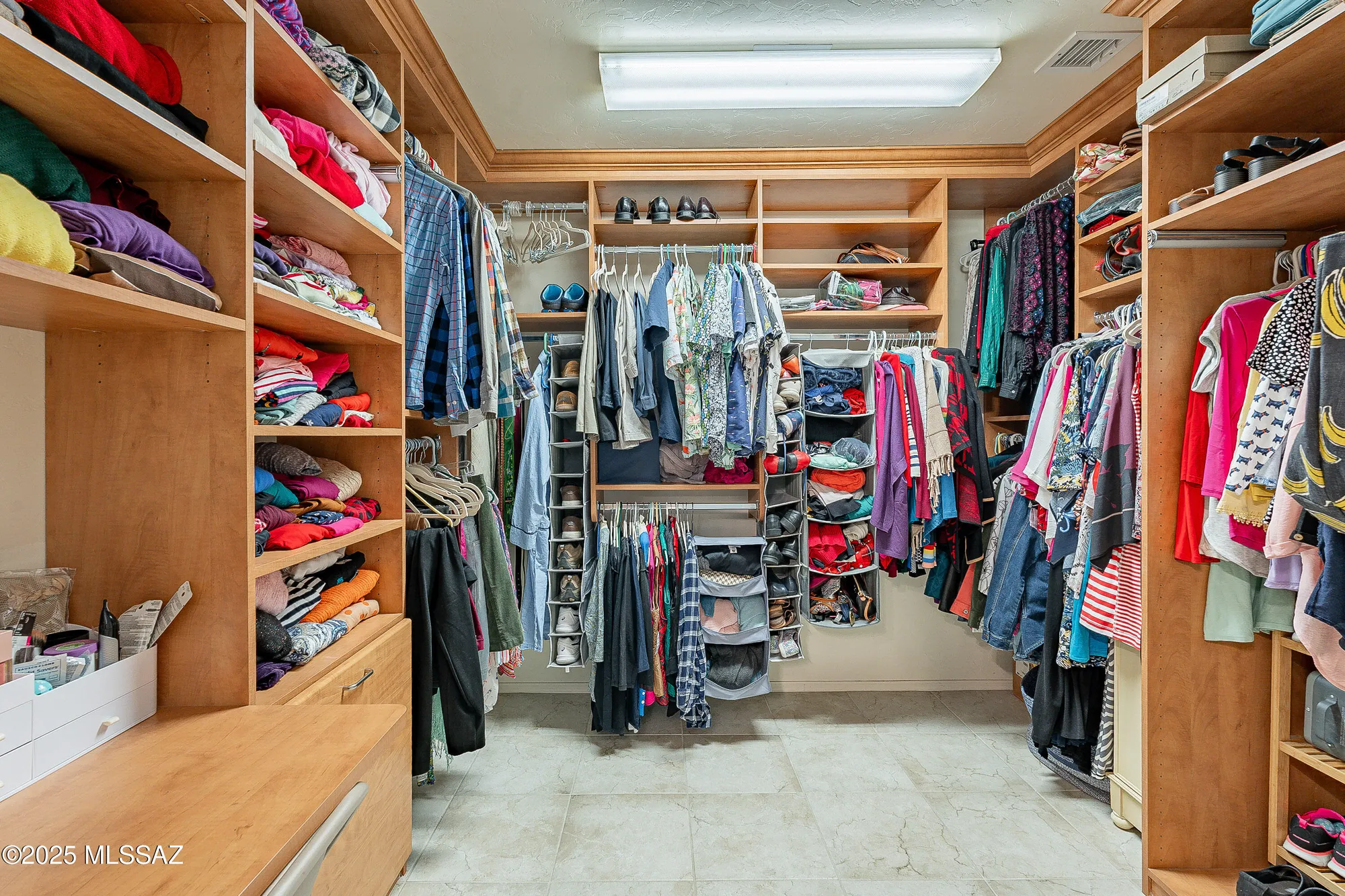 Property Slideshow image 21 of 30 | 1328 n mahogany gulch ln, Green Valley, AZ, 85614