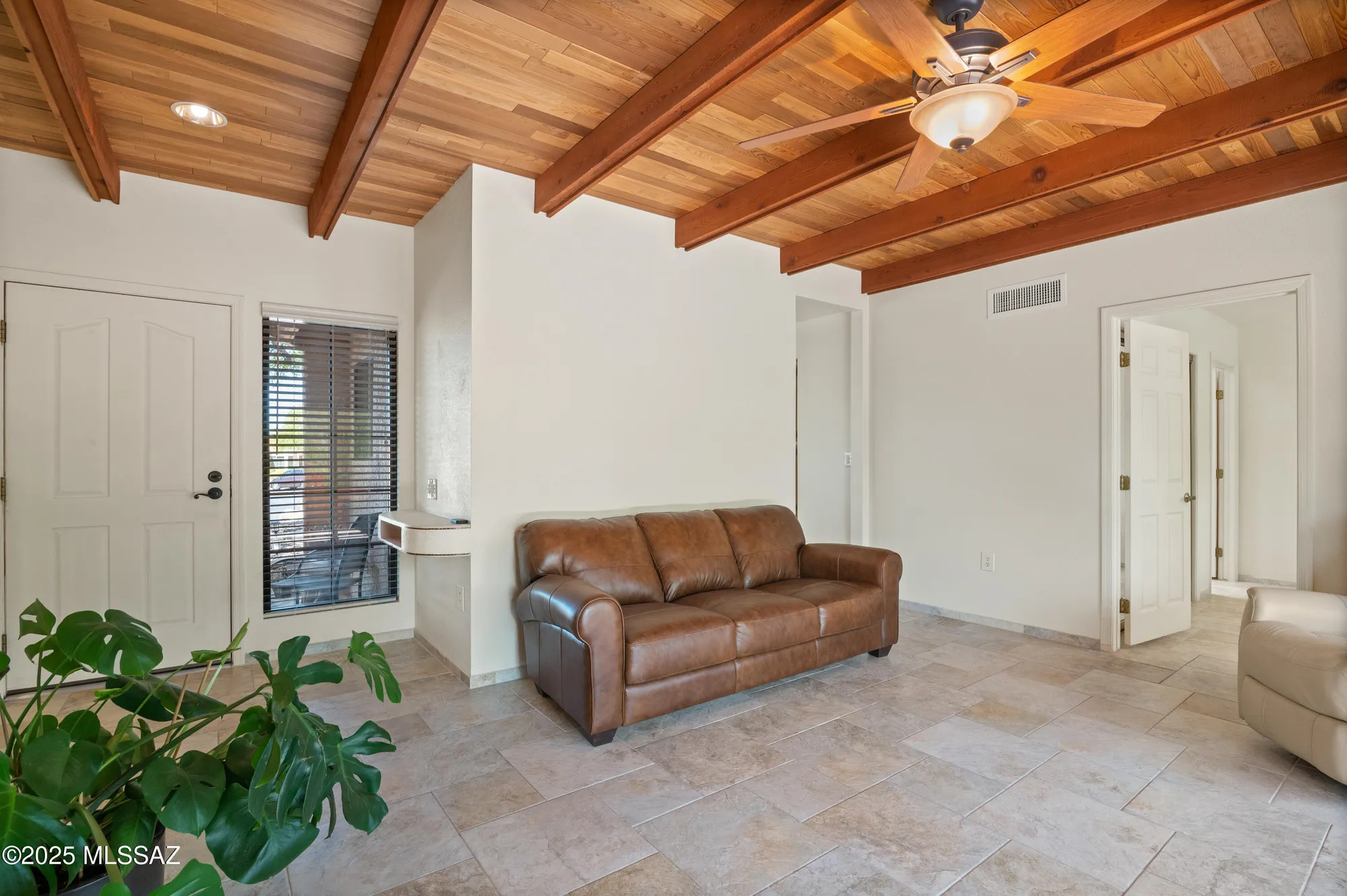Property Slideshow image 6 of 50 | 14006 n green tree dr, Oro Valley, AZ, 85755