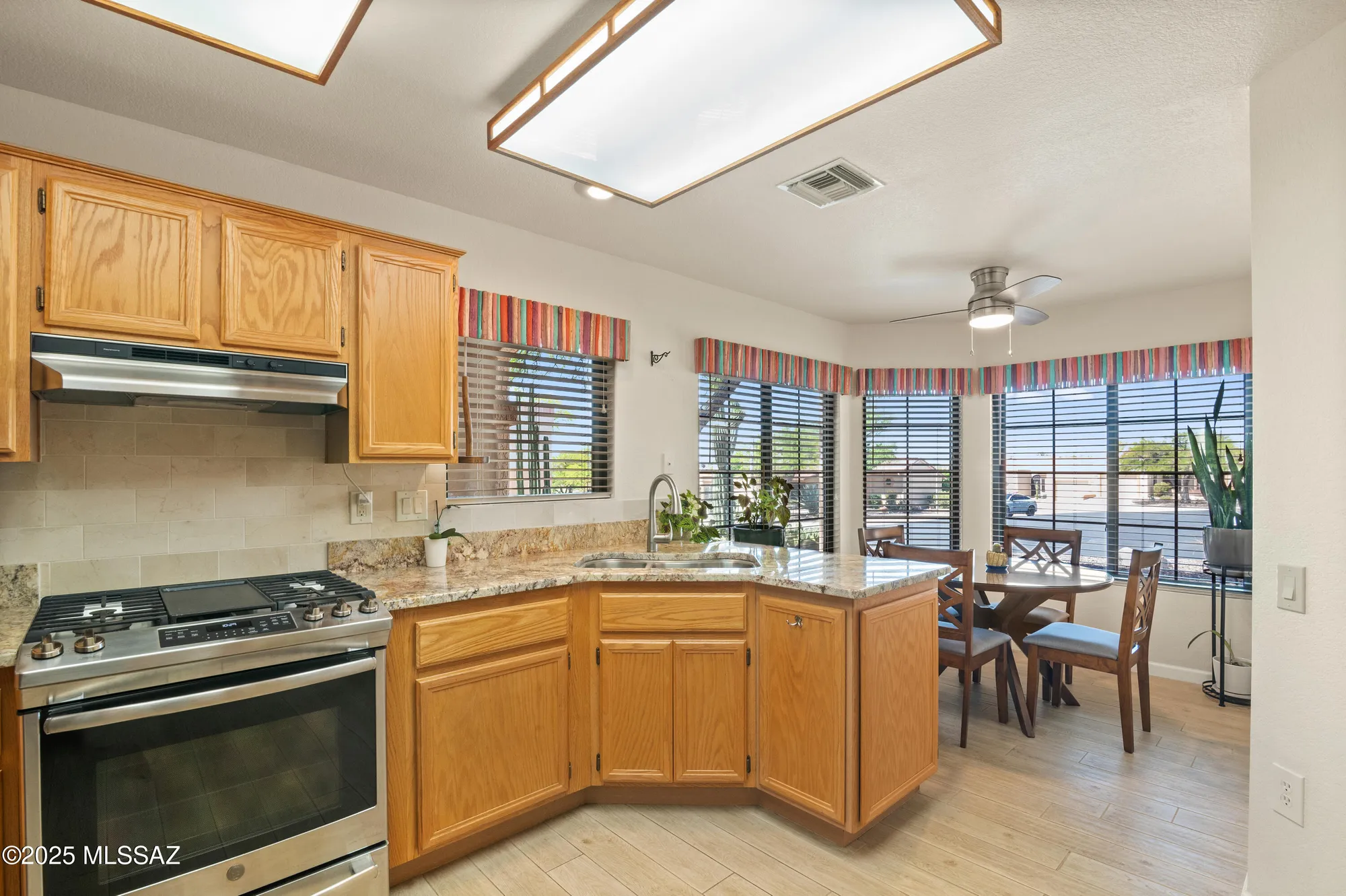 Property Slideshow image 8 of 50 | 14006 n green tree dr, Oro Valley, AZ, 85755