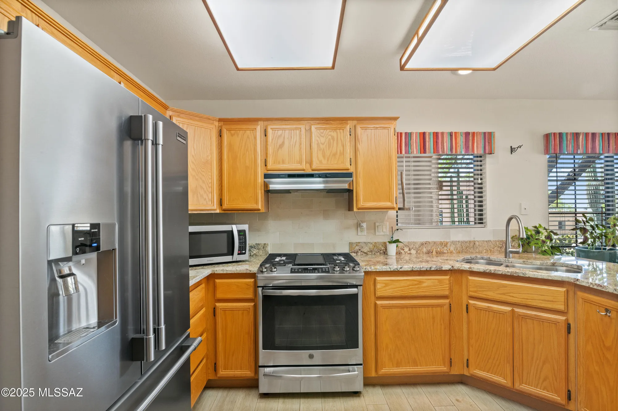 Property Slideshow image 10 of 50 | 14006 n green tree dr, Oro Valley, AZ, 85755