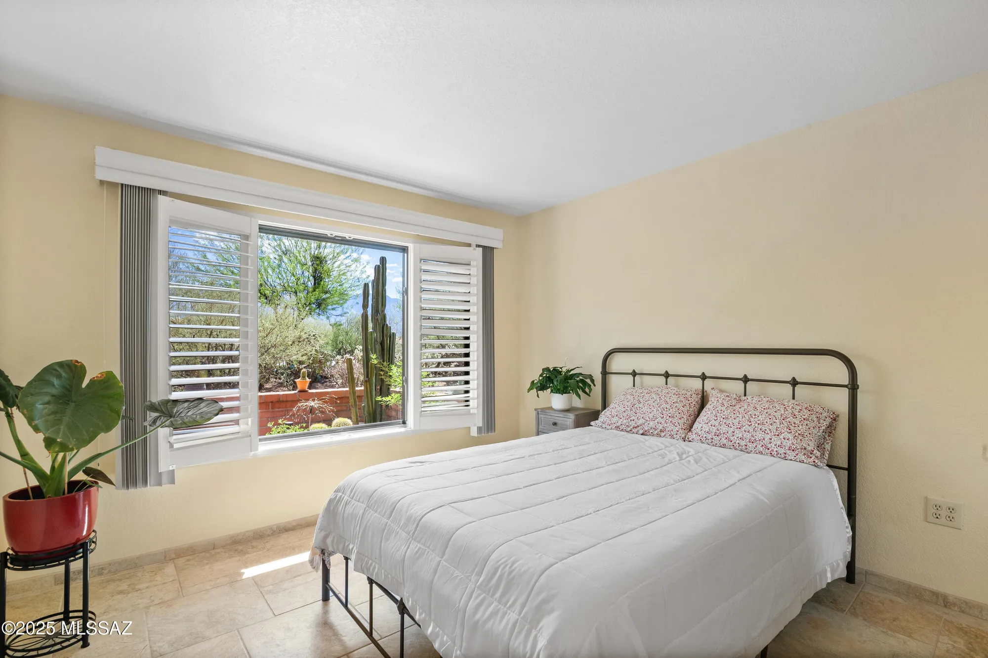 Property Slideshow image 23 of 50 | 14006 n green tree dr, Oro Valley, AZ, 85755