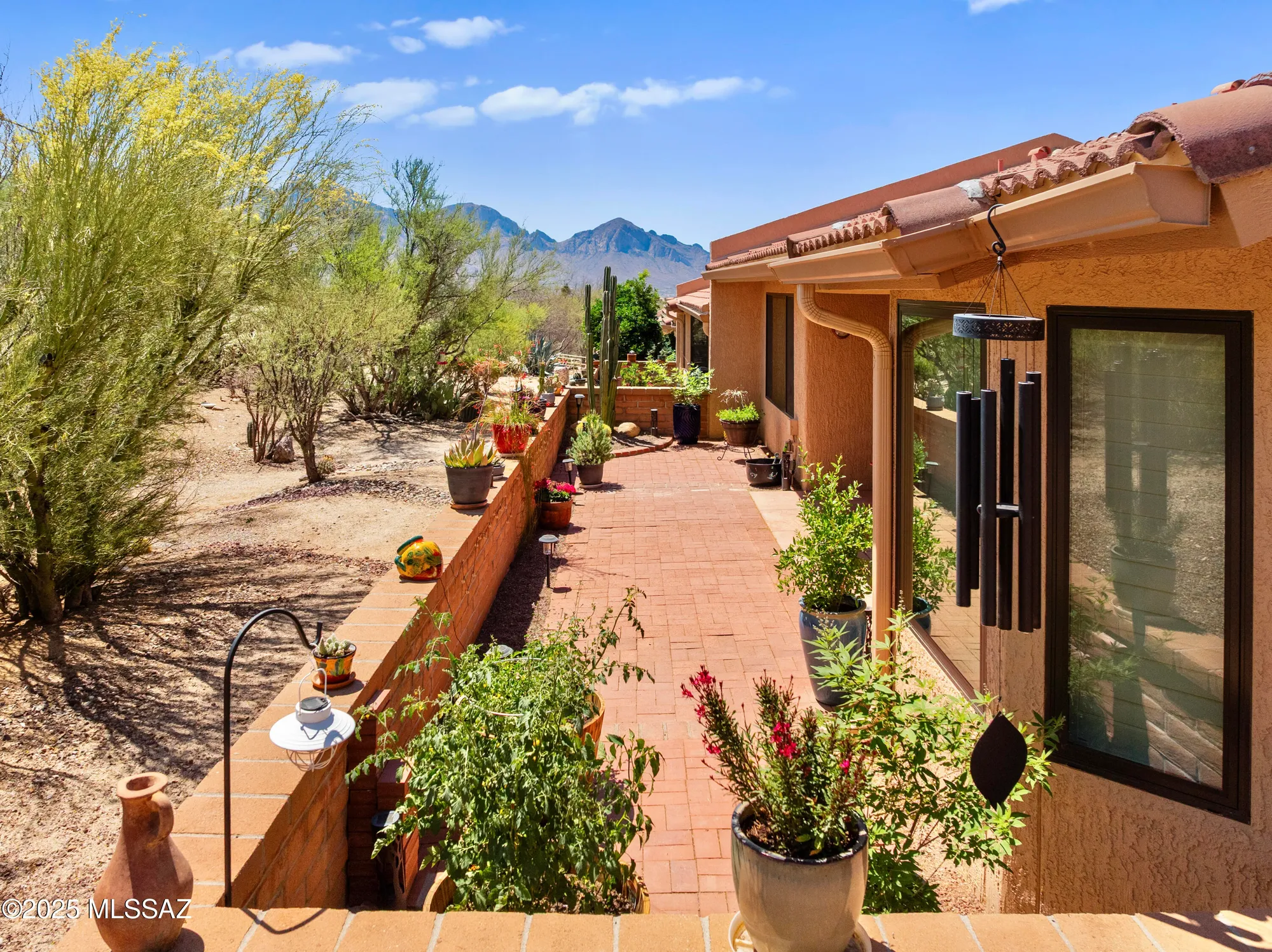 Property Slideshow image 31 of 50 | 14006 n green tree dr, Oro Valley, AZ, 85755