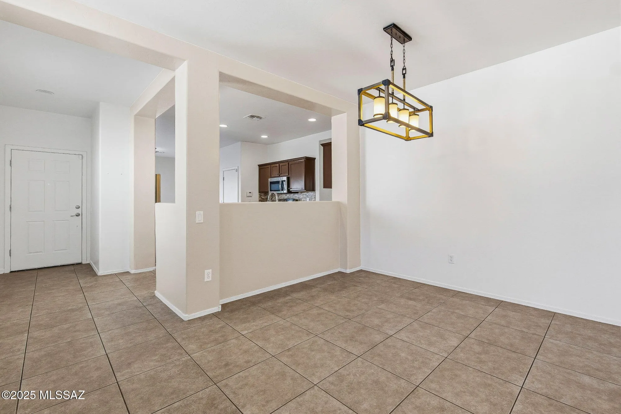 Property Slideshow image 12 of 35 | 539 w calle sombra linda, Sahuarita, AZ, 85629