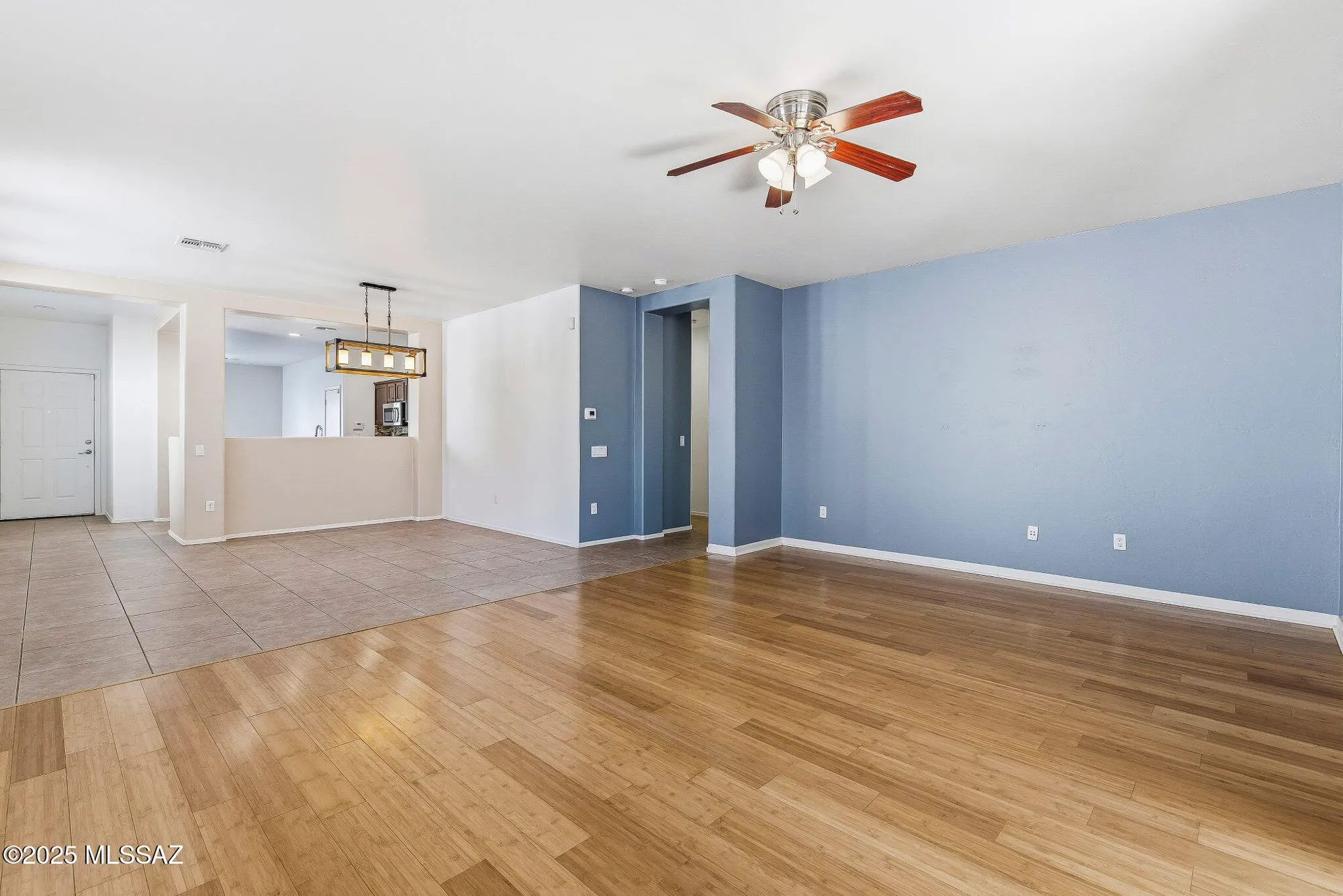 Property Slideshow image 16 of 35 | 539 w calle sombra linda, Sahuarita, AZ, 85629