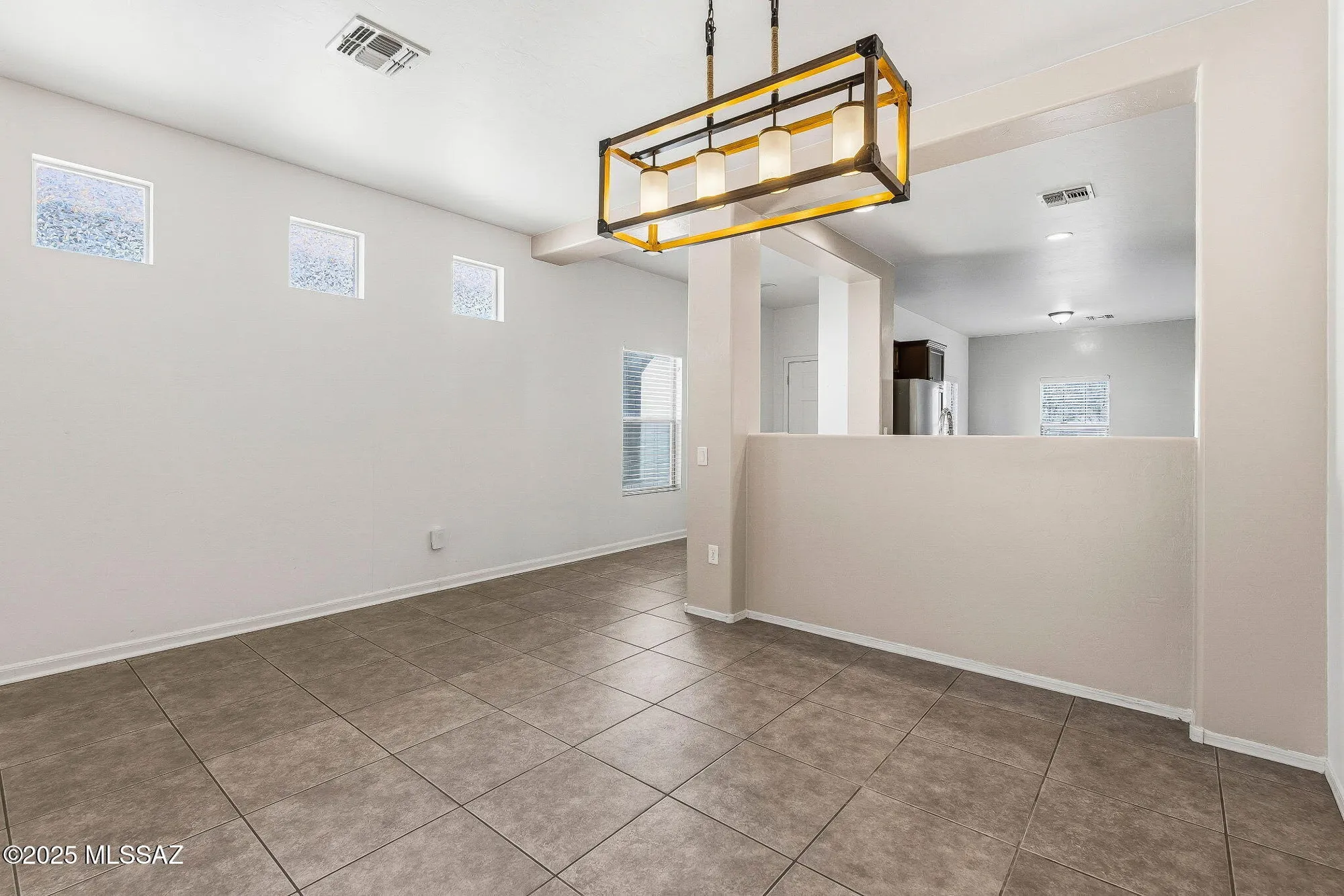 Property Slideshow image 11 of 35 | 539 w calle sombra linda, Sahuarita, AZ, 85629