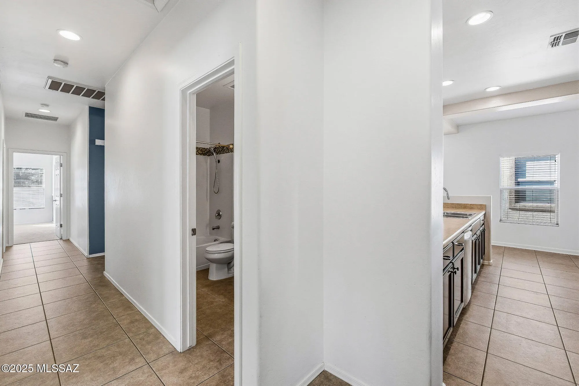 Property Slideshow image 20 of 35 | 539 w calle sombra linda, Sahuarita, AZ, 85629