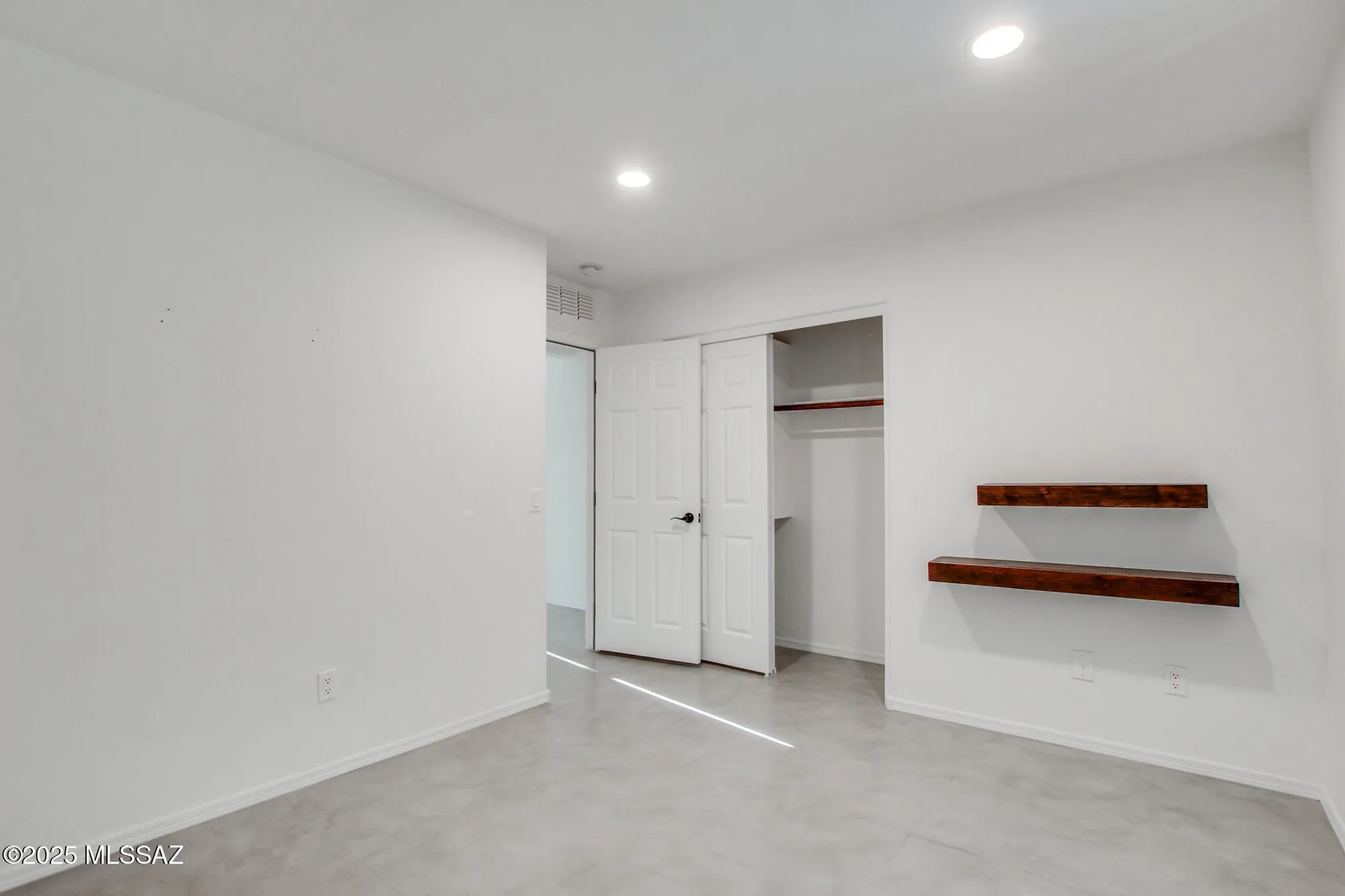 Property Slideshow image 18 of 43 | 37790 s desert bluff dr, Tucson, AZ, 85739