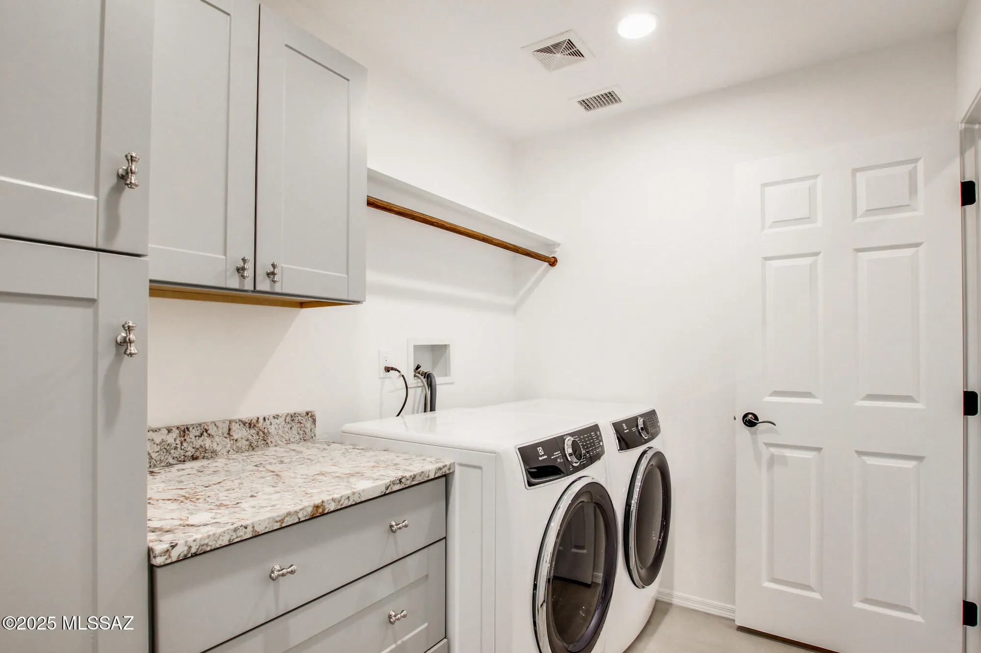 Property Slideshow image 27 of 43 | 37790 s desert bluff dr, Tucson, AZ, 85739