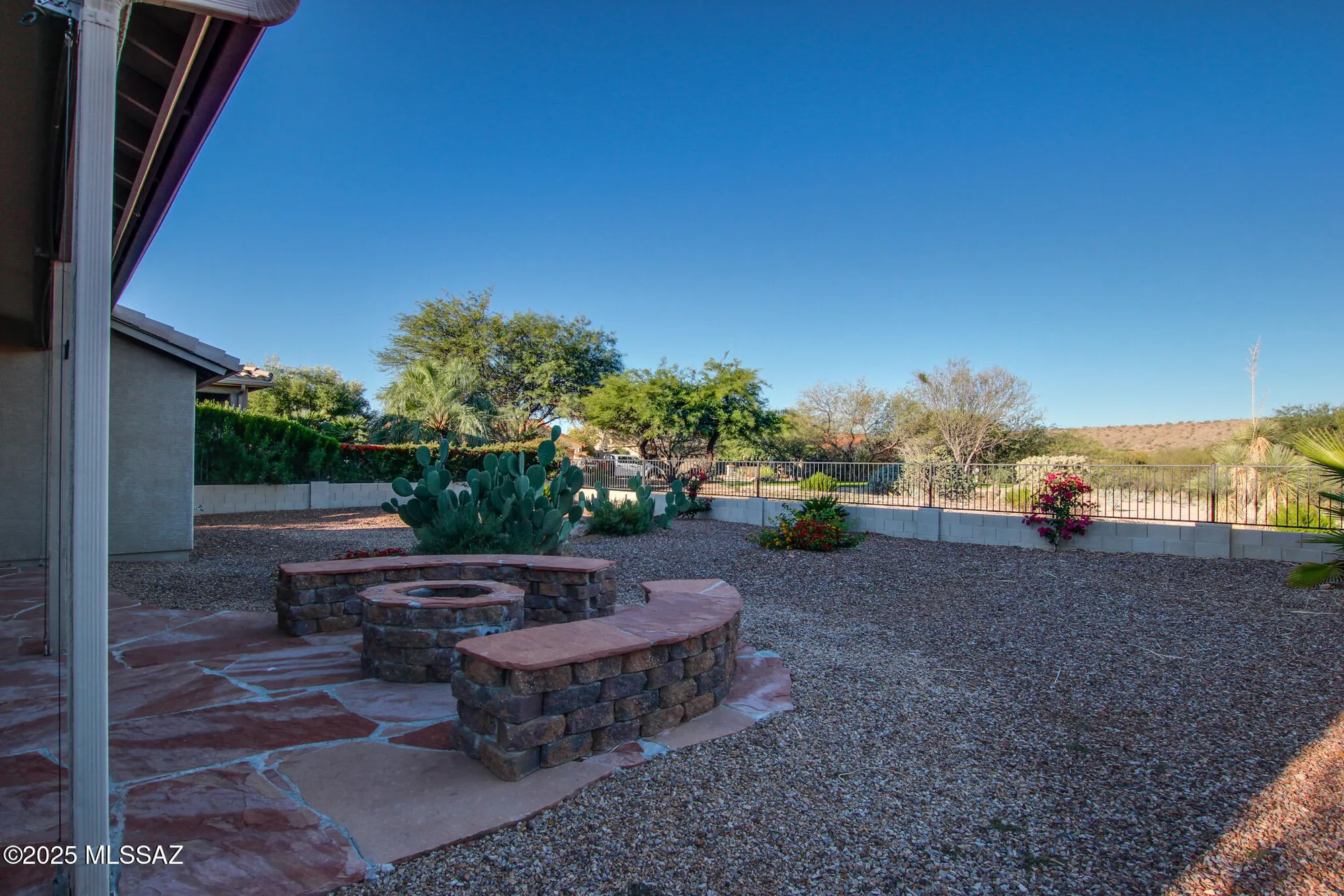 Property Slideshow image 34 of 43 | 37790 s desert bluff dr, Tucson, AZ, 85739