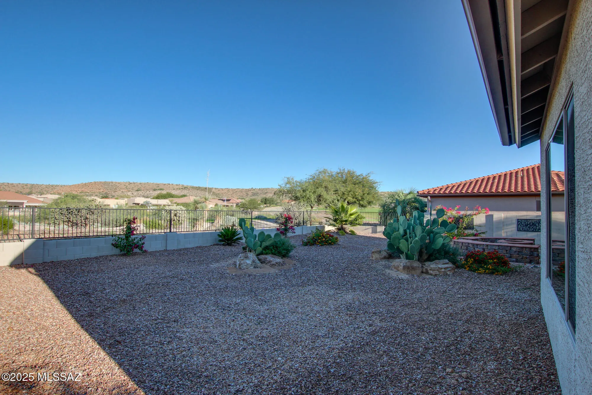Property Slideshow image 35 of 43 | 37790 s desert bluff dr, Tucson, AZ, 85739