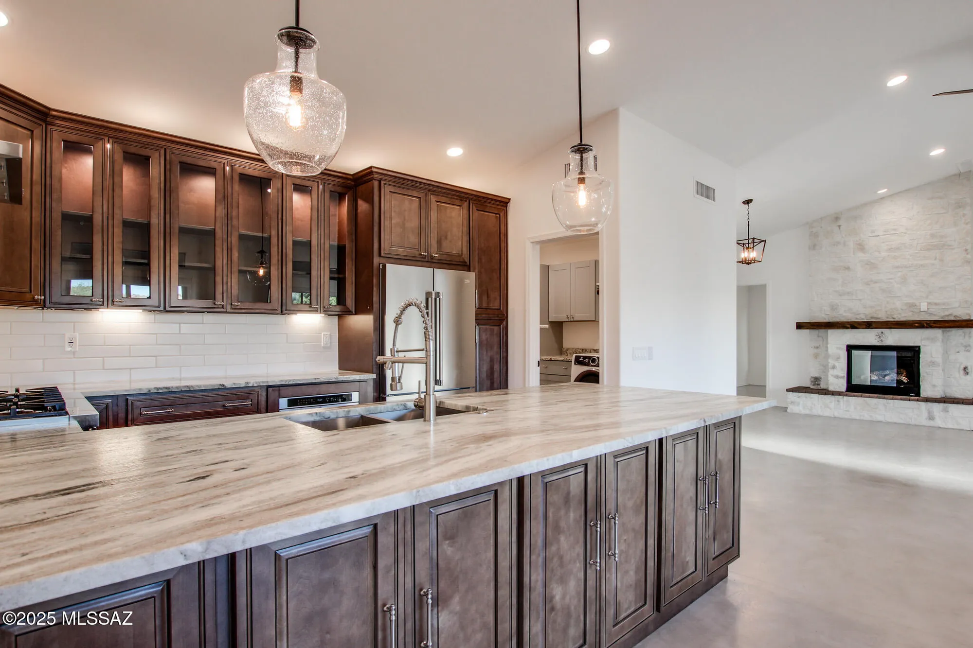 Property Slideshow image 7 of 43 | 37790 s desert bluff dr, Tucson, AZ, 85739