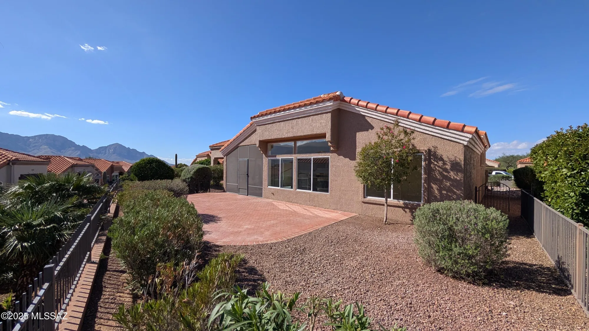 Property Slideshow image 14 of 16 | 13990 n cirrus hill dr, Oro Valley, AZ, 85755