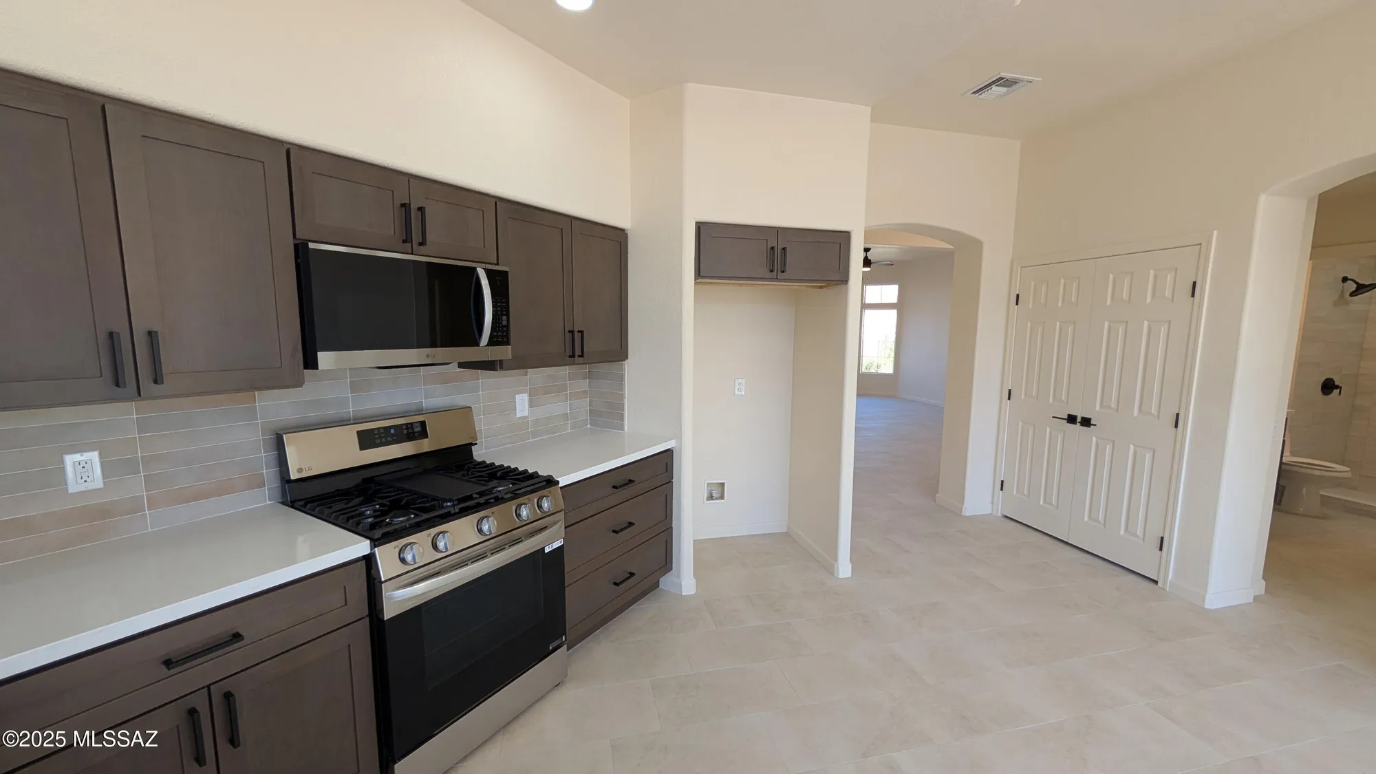 Property Slideshow image 2 of 16 | 13990 n cirrus hill dr, Oro Valley, AZ, 85755