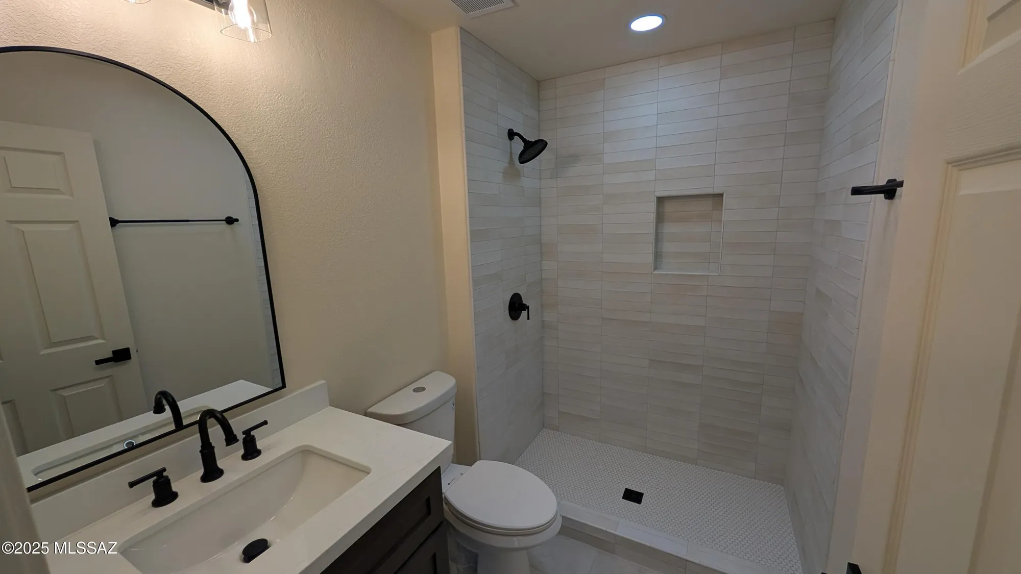 Property Slideshow image 10 of 16 | 13990 n cirrus hill dr, Oro Valley, AZ, 85755