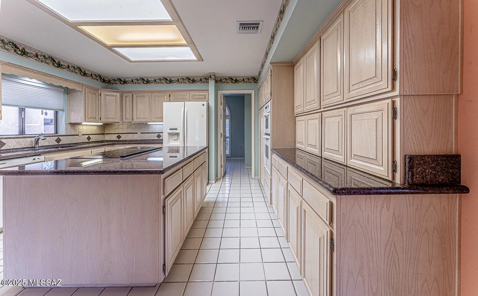 Property Slideshow image 12 of 51 | 681 w placita de la cotonia, Green Valley, AZ, 85622