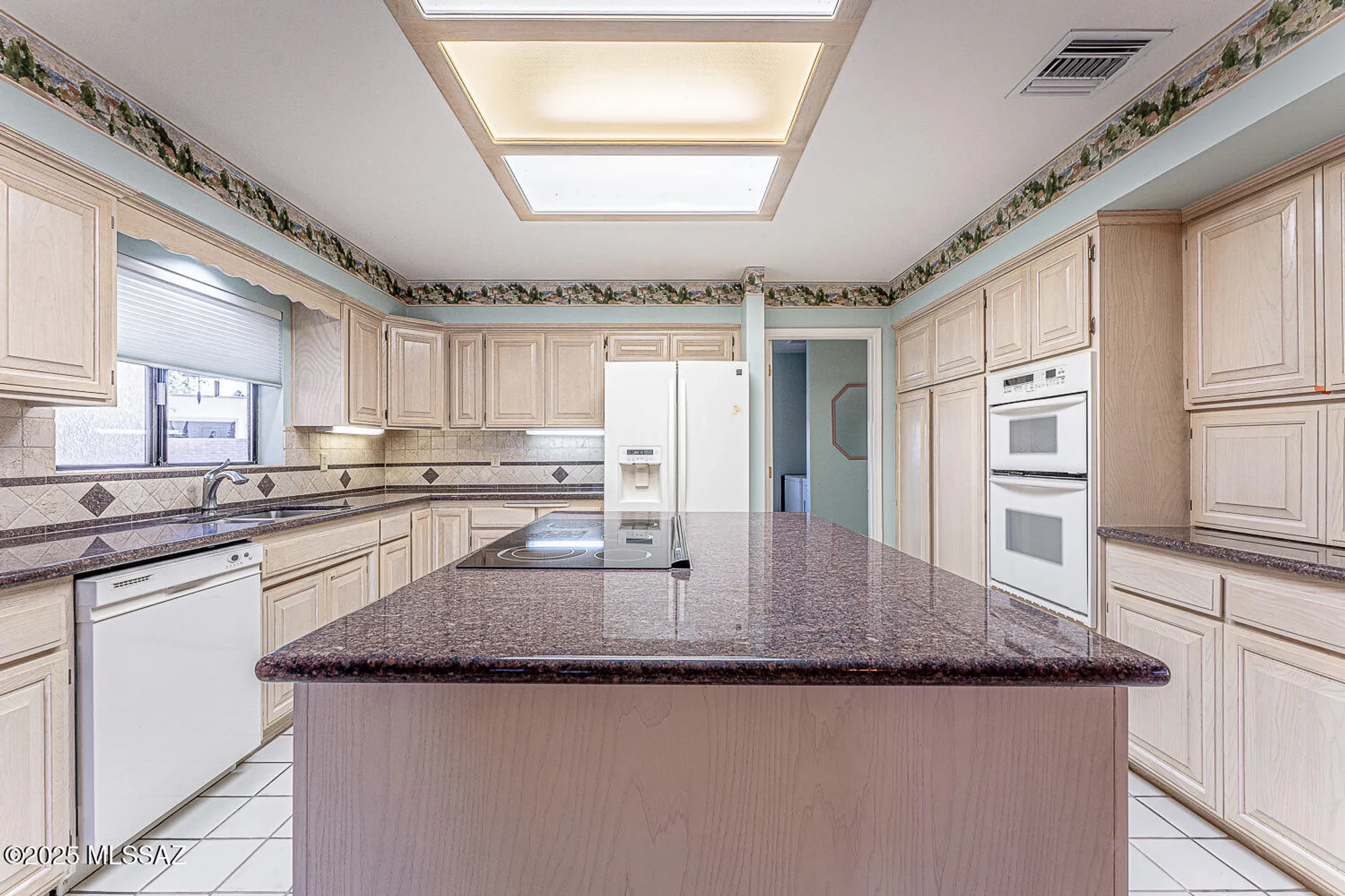Property Slideshow image 16 of 51 | 681 w placita de la cotonia, Green Valley, AZ, 85622