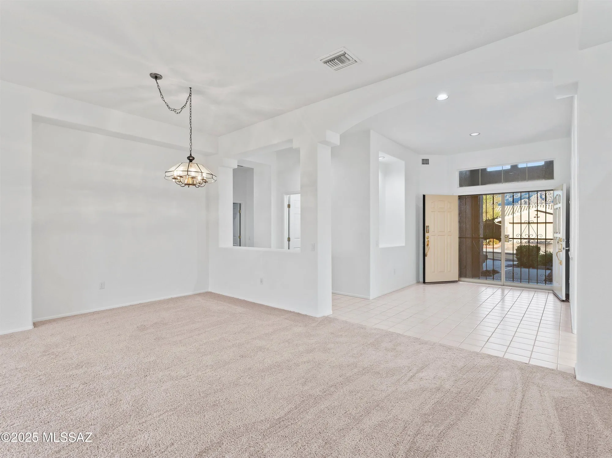 Property Slideshow image 8 of 45 | 14175 n alyssum way, Oro Valley, AZ, 85755