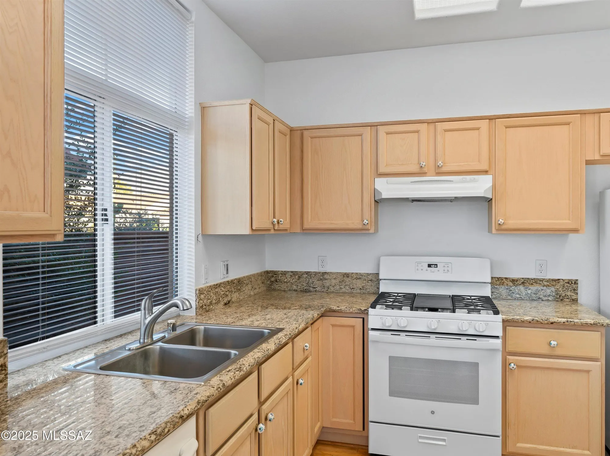 Property Slideshow image 20 of 45 | 14175 n alyssum way, Oro Valley, AZ, 85755