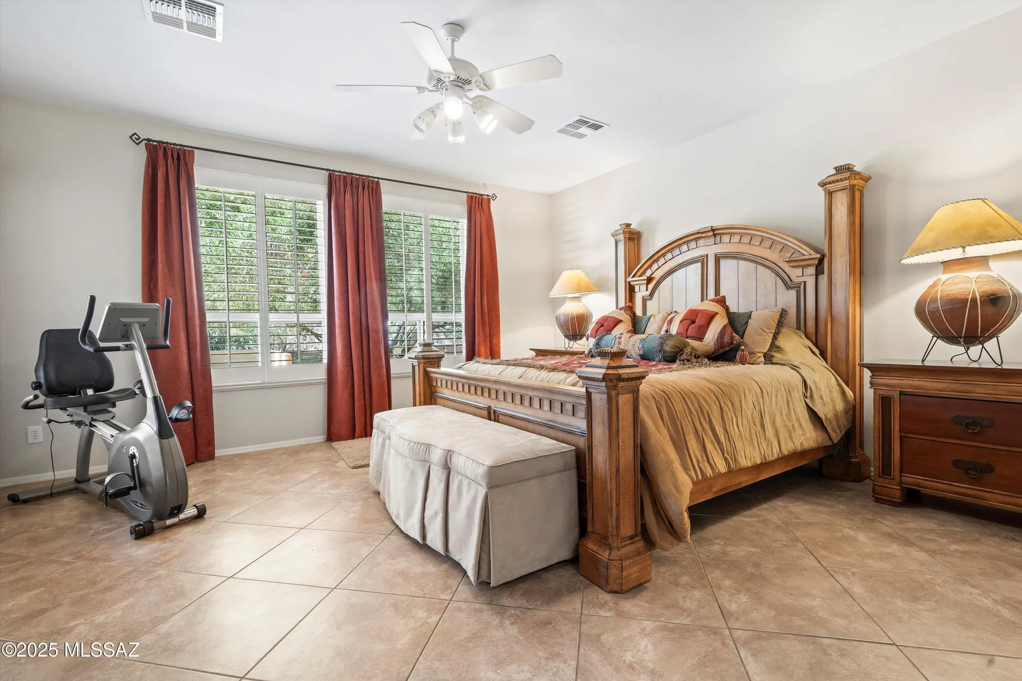 Property Slideshow image 6 of 42 | 37988 s arroyo way, Tucson, AZ, 85739