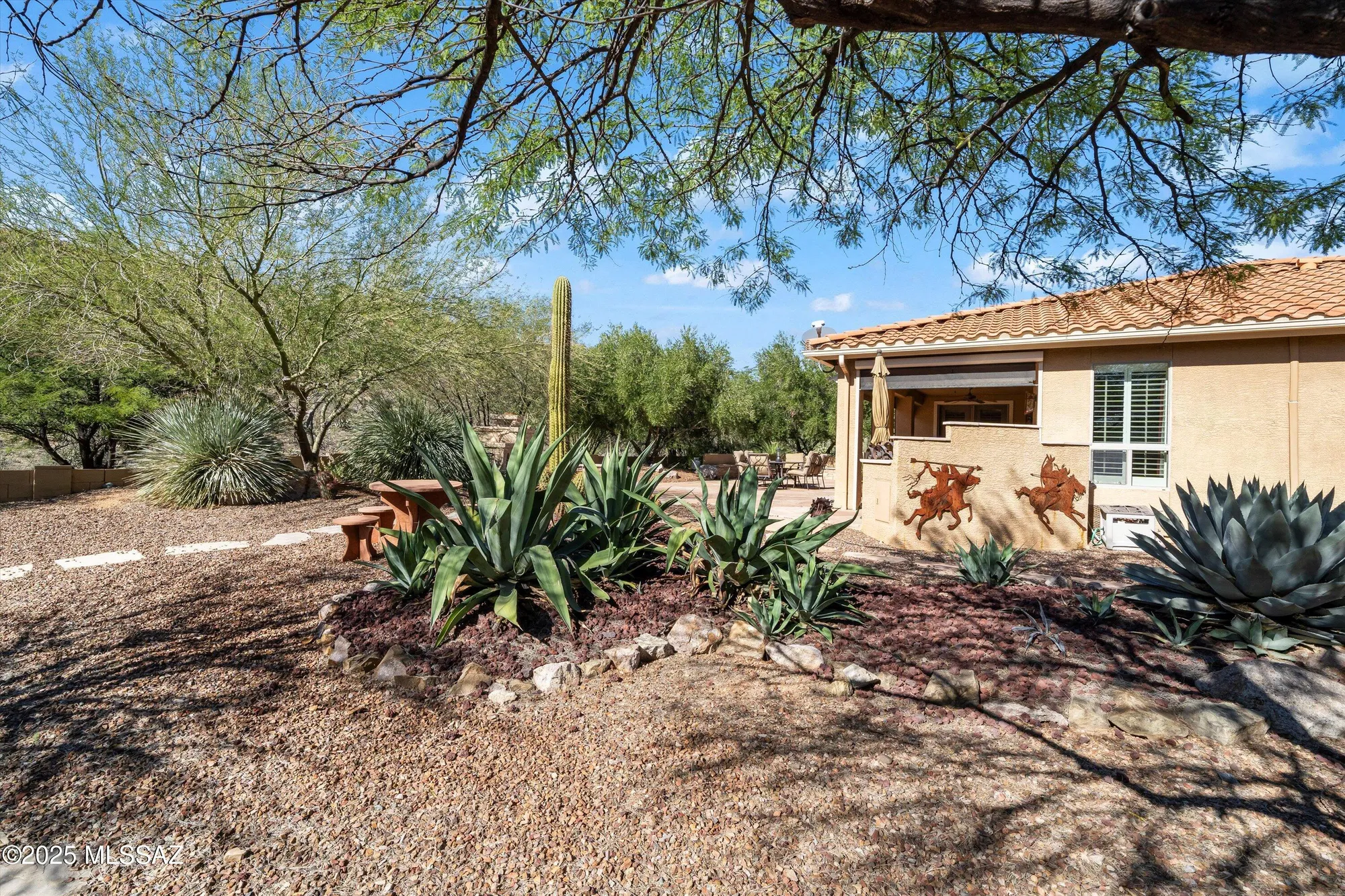 Property Slideshow image 32 of 42 | 37988 s arroyo way, Tucson, AZ, 85739