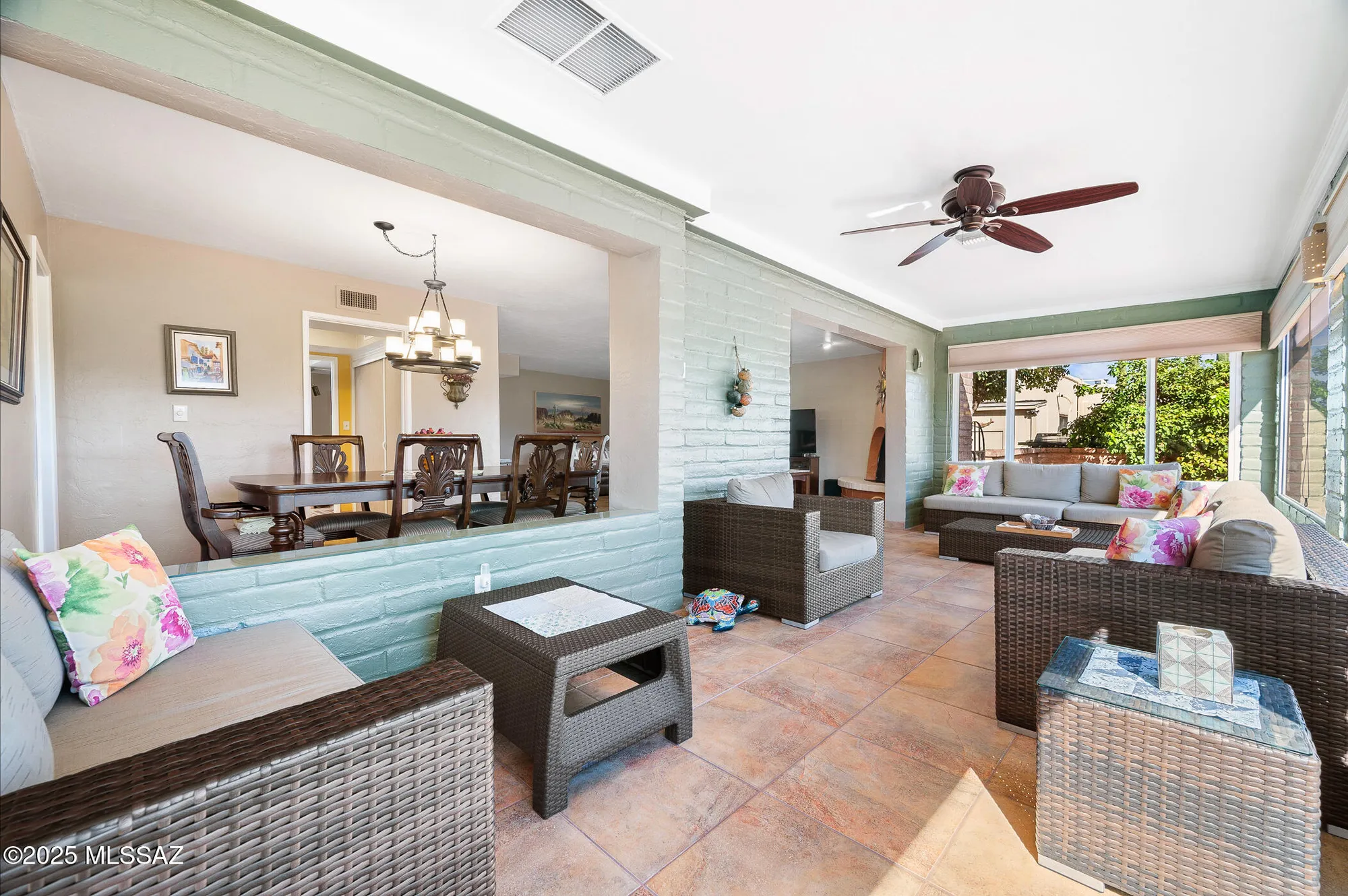 Property Slideshow image 8 of 33 | 942 n abrego dr, Green Valley, AZ, 85614