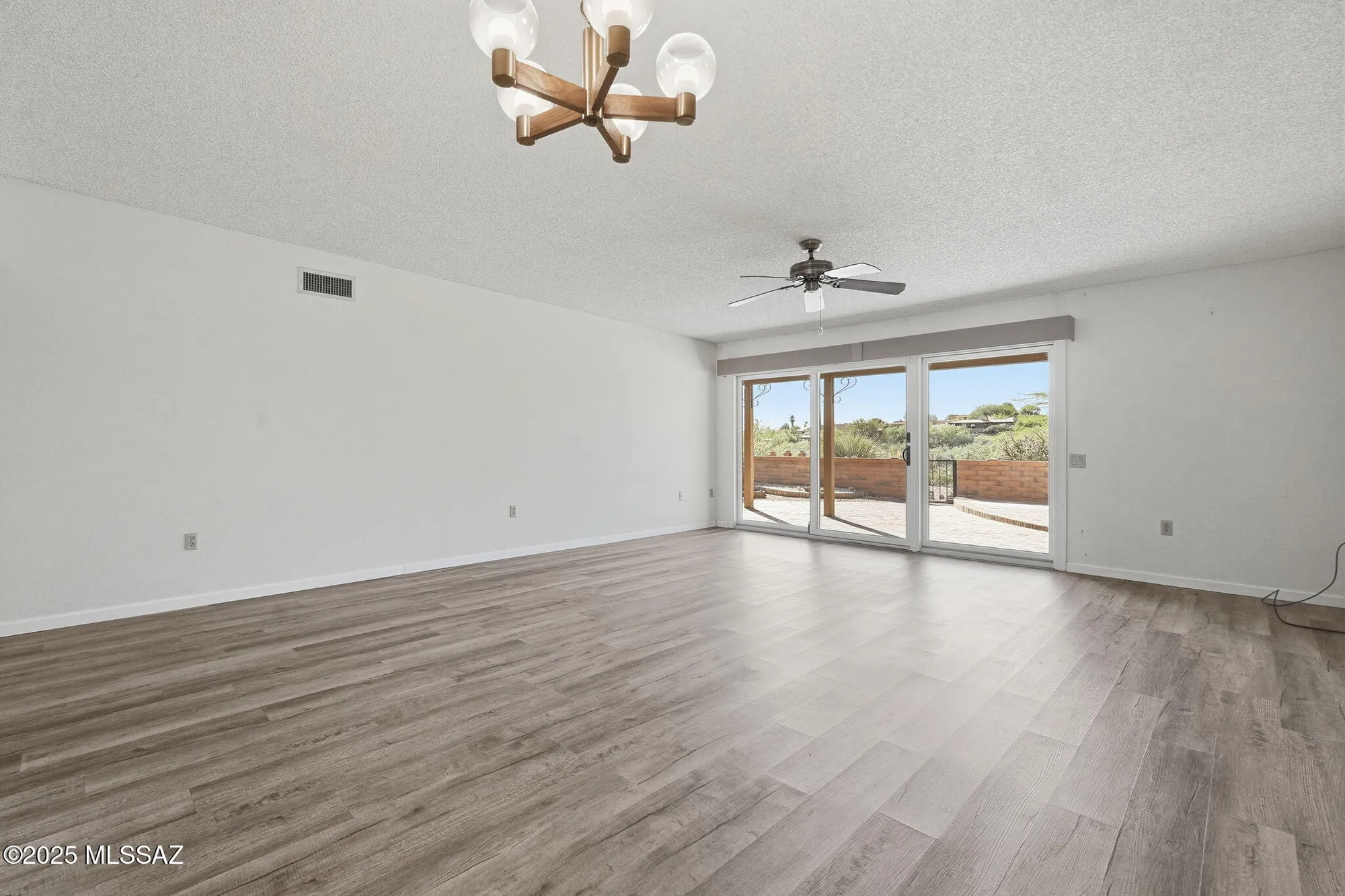 Property Slideshow image 14 of 34 | 3034 s via del tirol, Green Valley, AZ, 85622