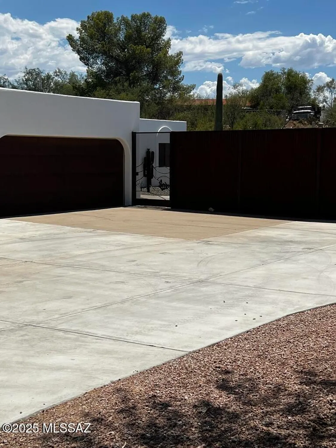 Property Slideshow image 21 of 31 | 741 w via de suenos, Green Valley, AZ, 85622