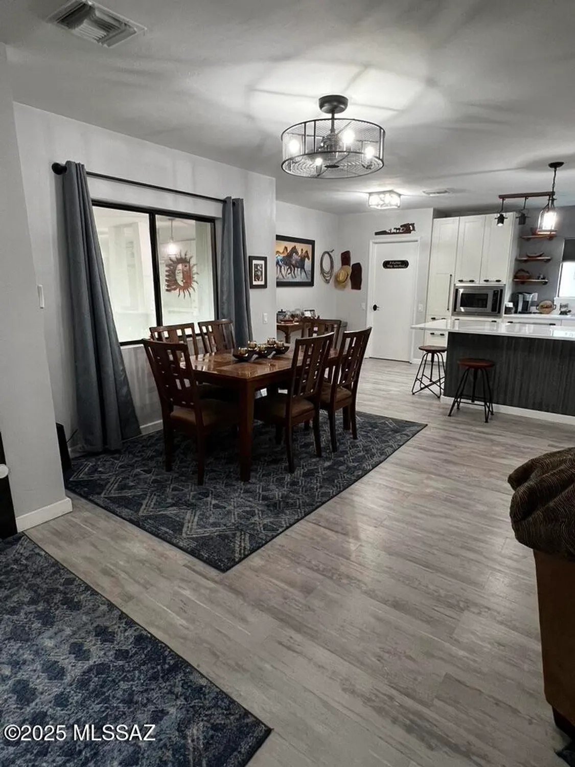 Property Slideshow image 4 of 31 | 741 w via de suenos, Green Valley, AZ, 85622