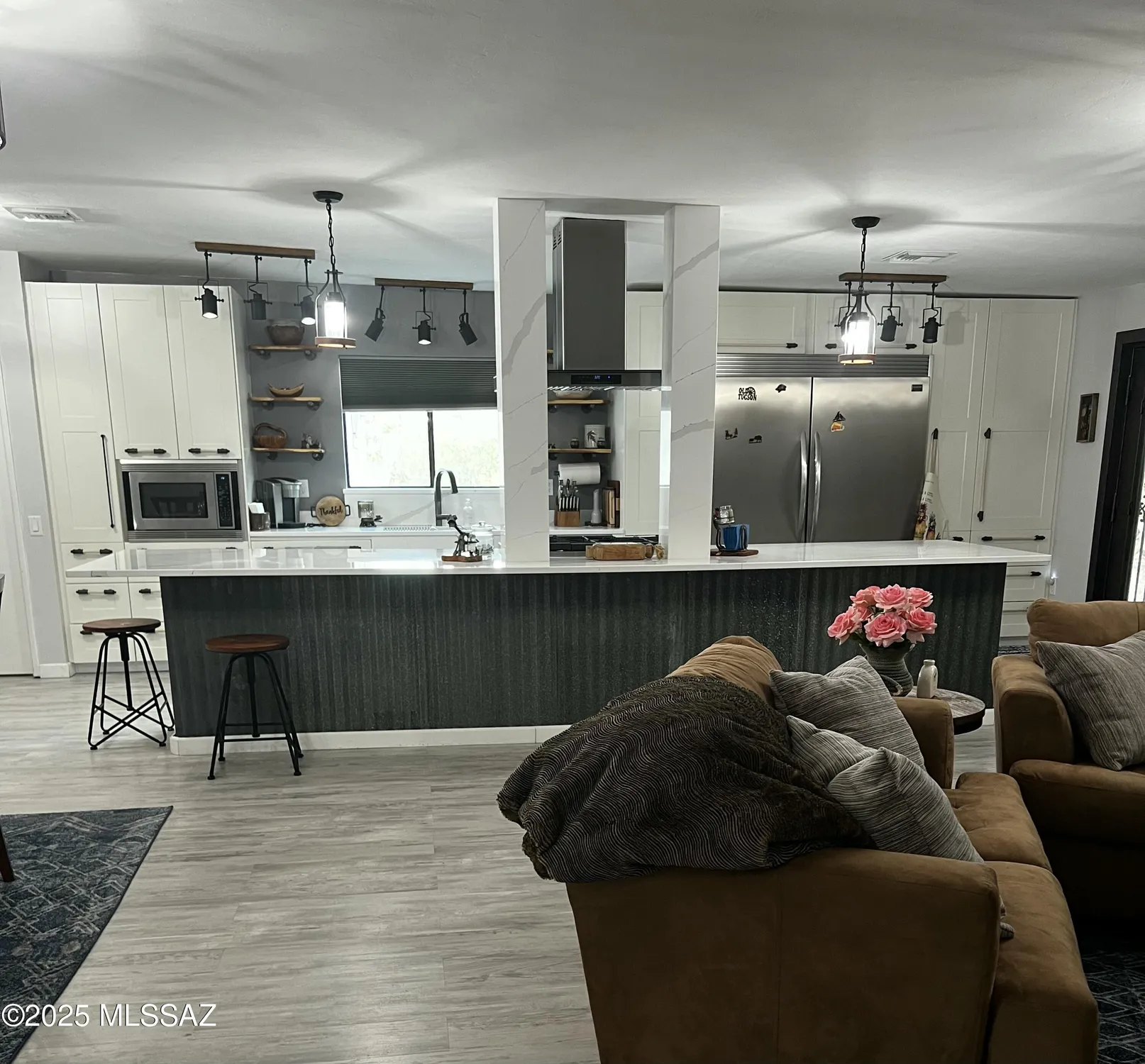 Property Slideshow image 3 of 31 | 741 w via de suenos, Green Valley, AZ, 85622