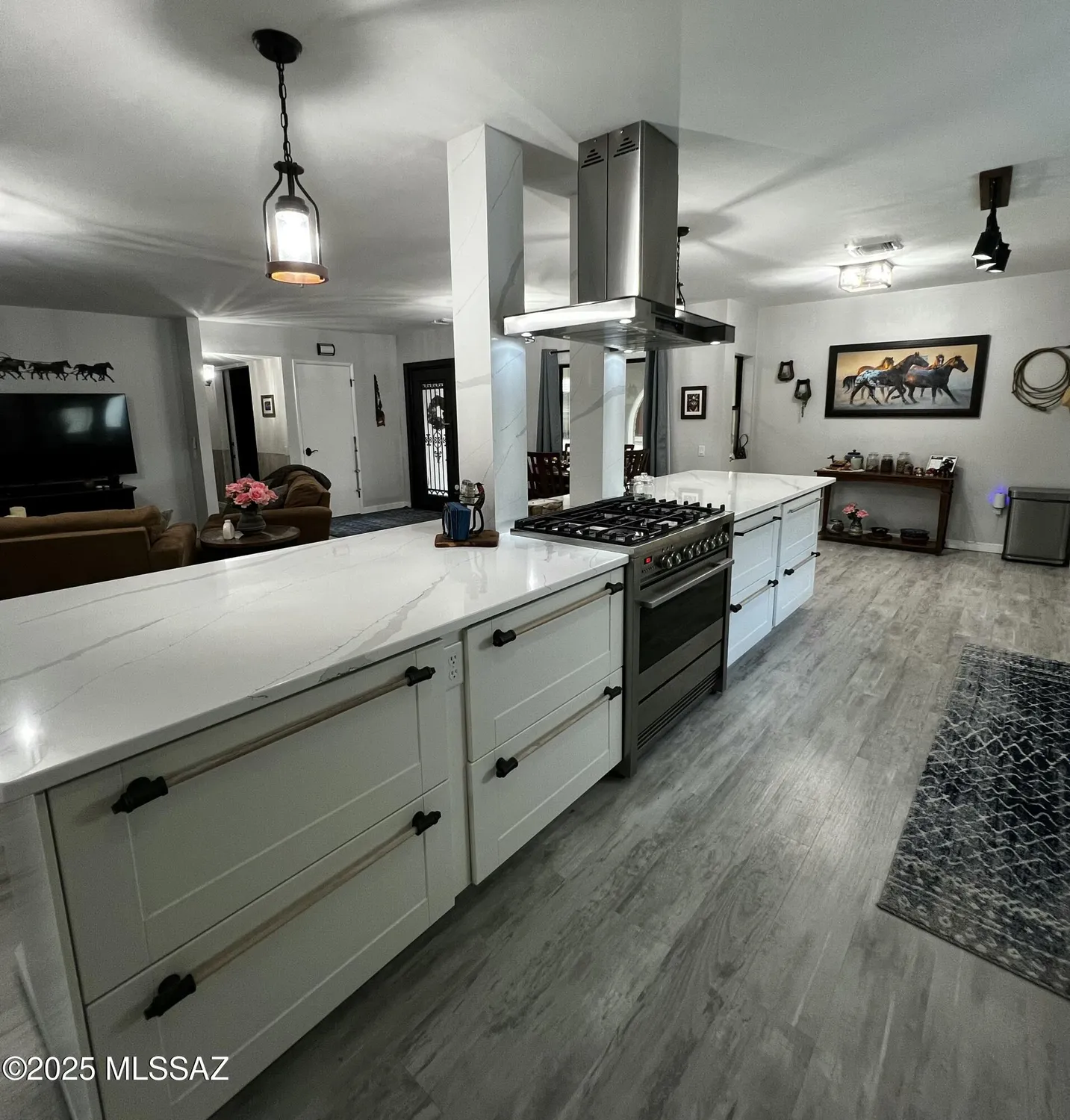 Property Slideshow image 8 of 31 | 741 w via de suenos, Green Valley, AZ, 85622