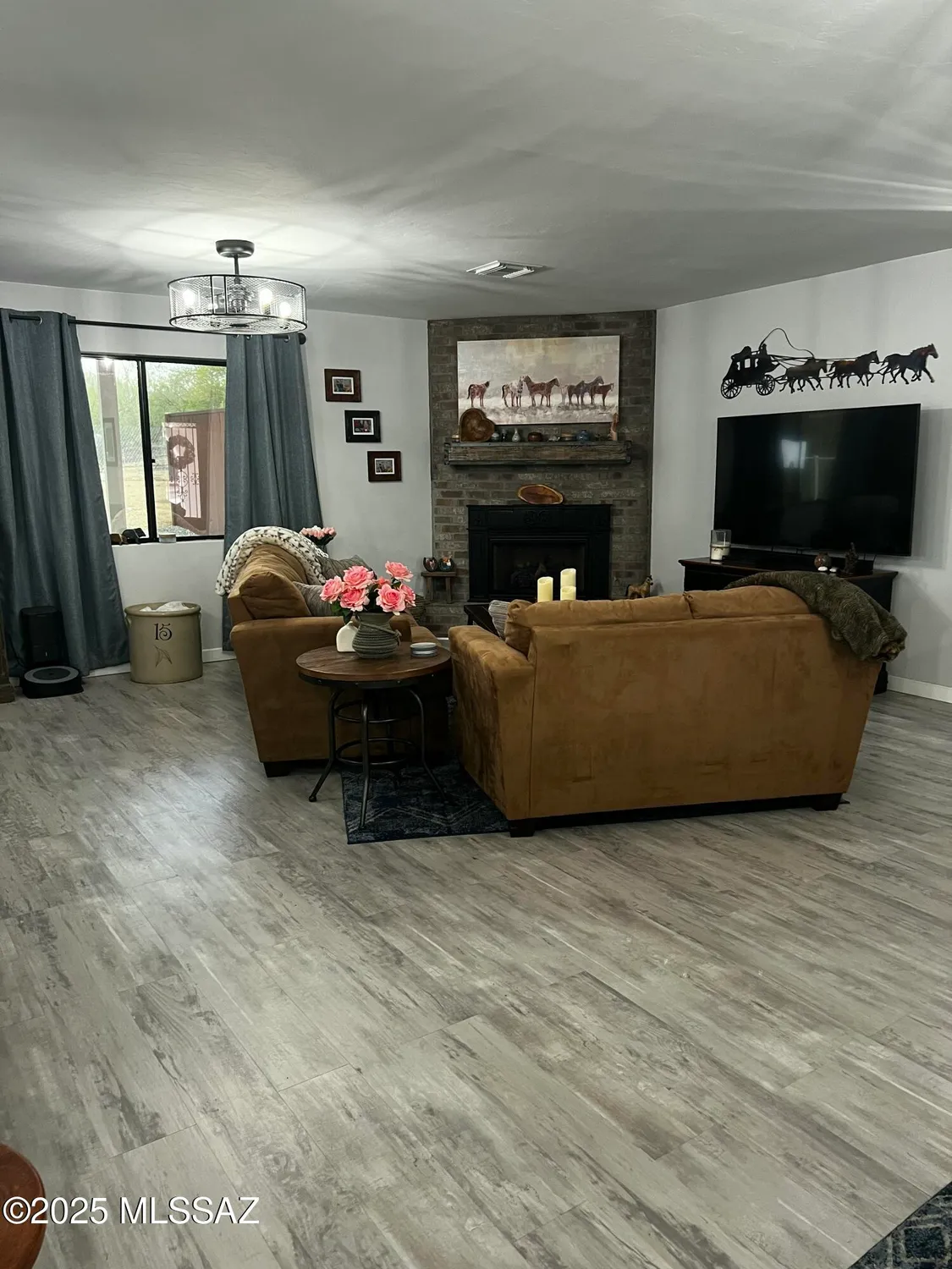 Property Slideshow image 2 of 31 | 741 w via de suenos, Green Valley, AZ, 85622