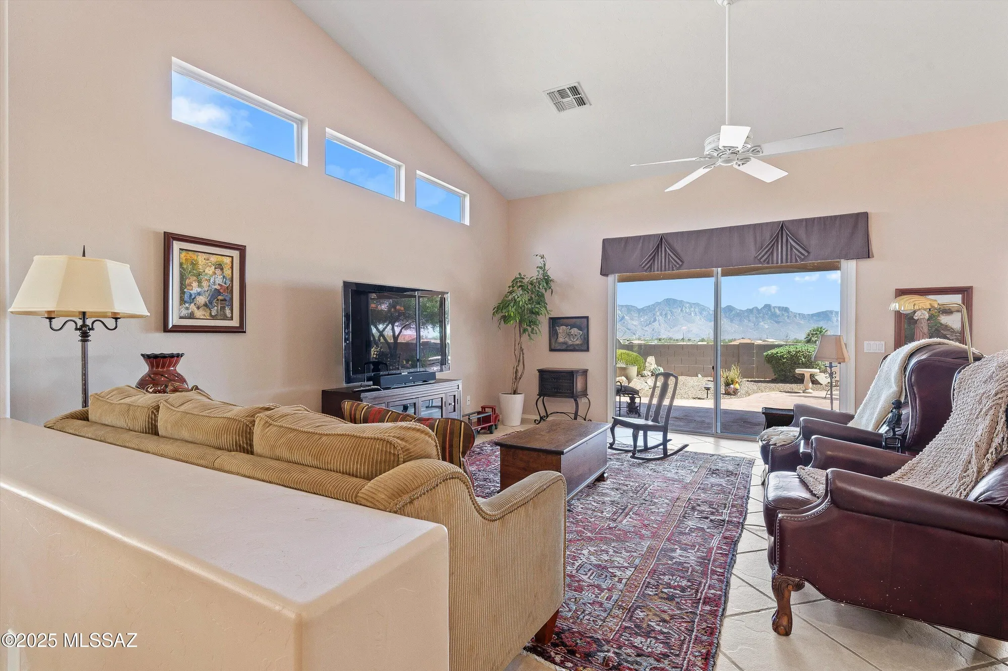 Property Slideshow image 13 of 44 | 62187 e amberwood dr, Saddlebrooke, AZ, 85739
