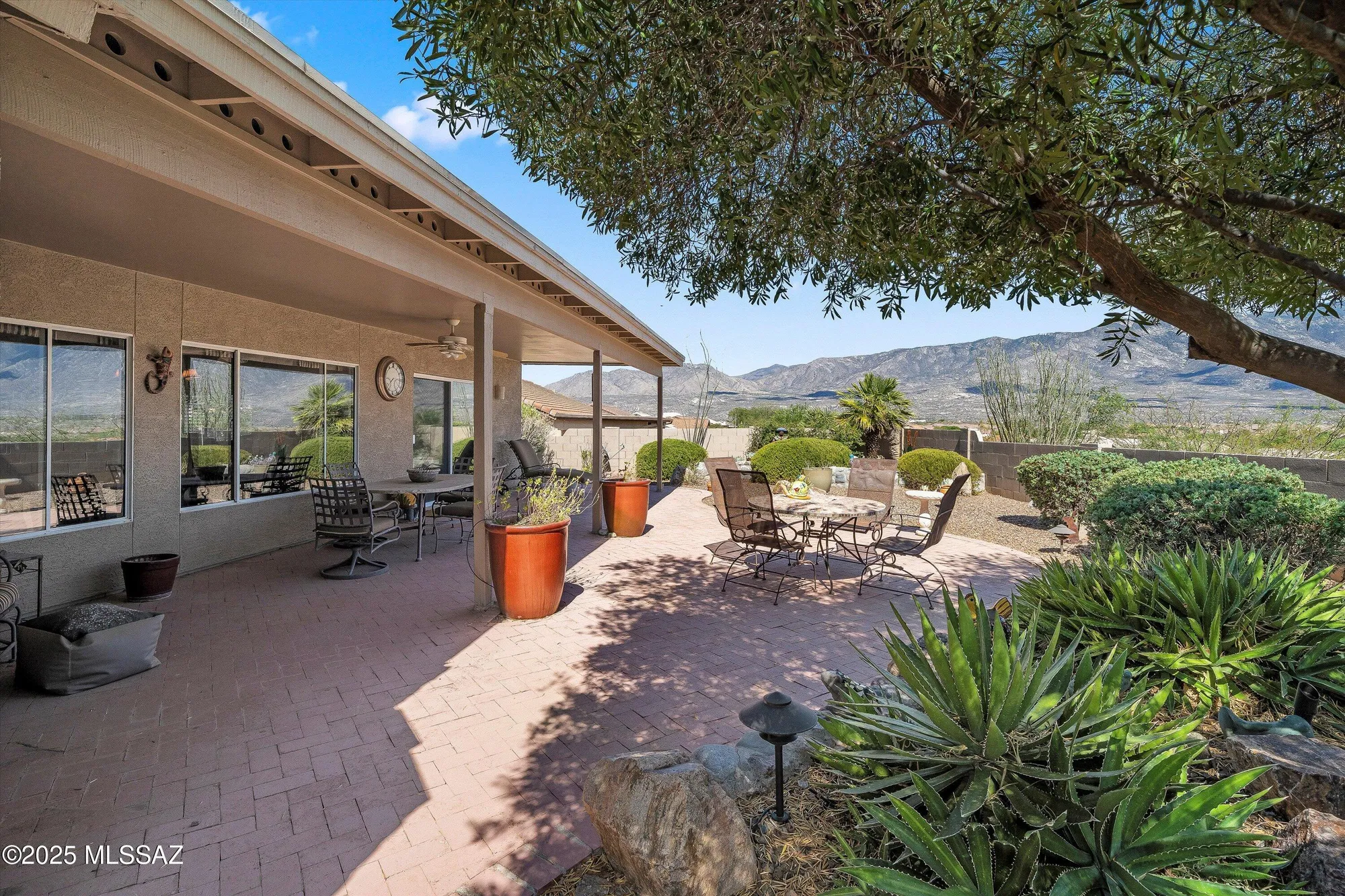 Property Slideshow image 35 of 44 | 62187 e amberwood dr, Saddlebrooke, AZ, 85739