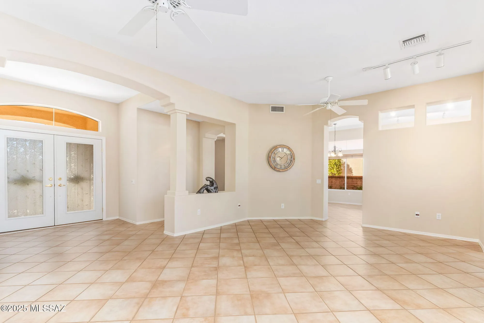 Property Slideshow image 14 of 49 | 14686 n lost arrow dr, Oro Valley, AZ, 85755