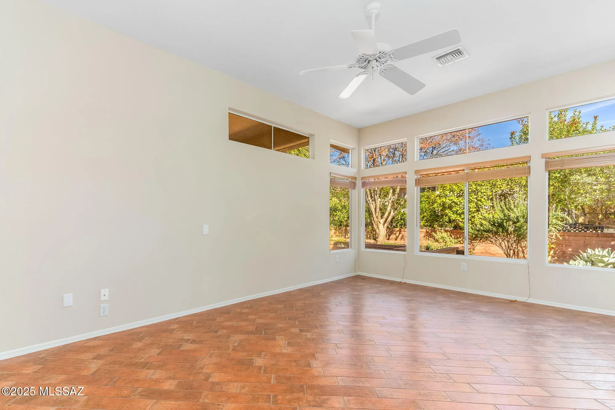 Property Slideshow image 28 of 49 | 14686 n lost arrow dr, Oro Valley, AZ, 85755