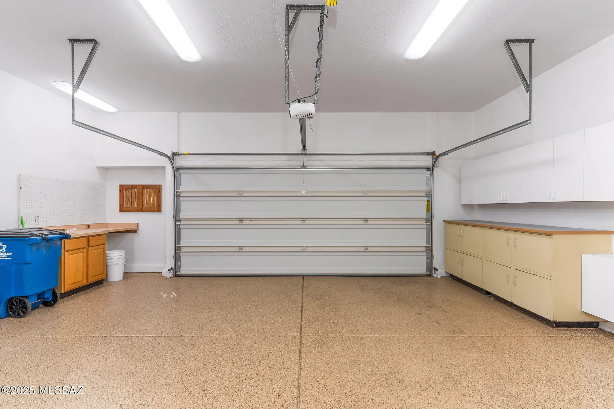 Property Slideshow image 37 of 49 | 14686 n lost arrow dr, Oro Valley, AZ, 85755