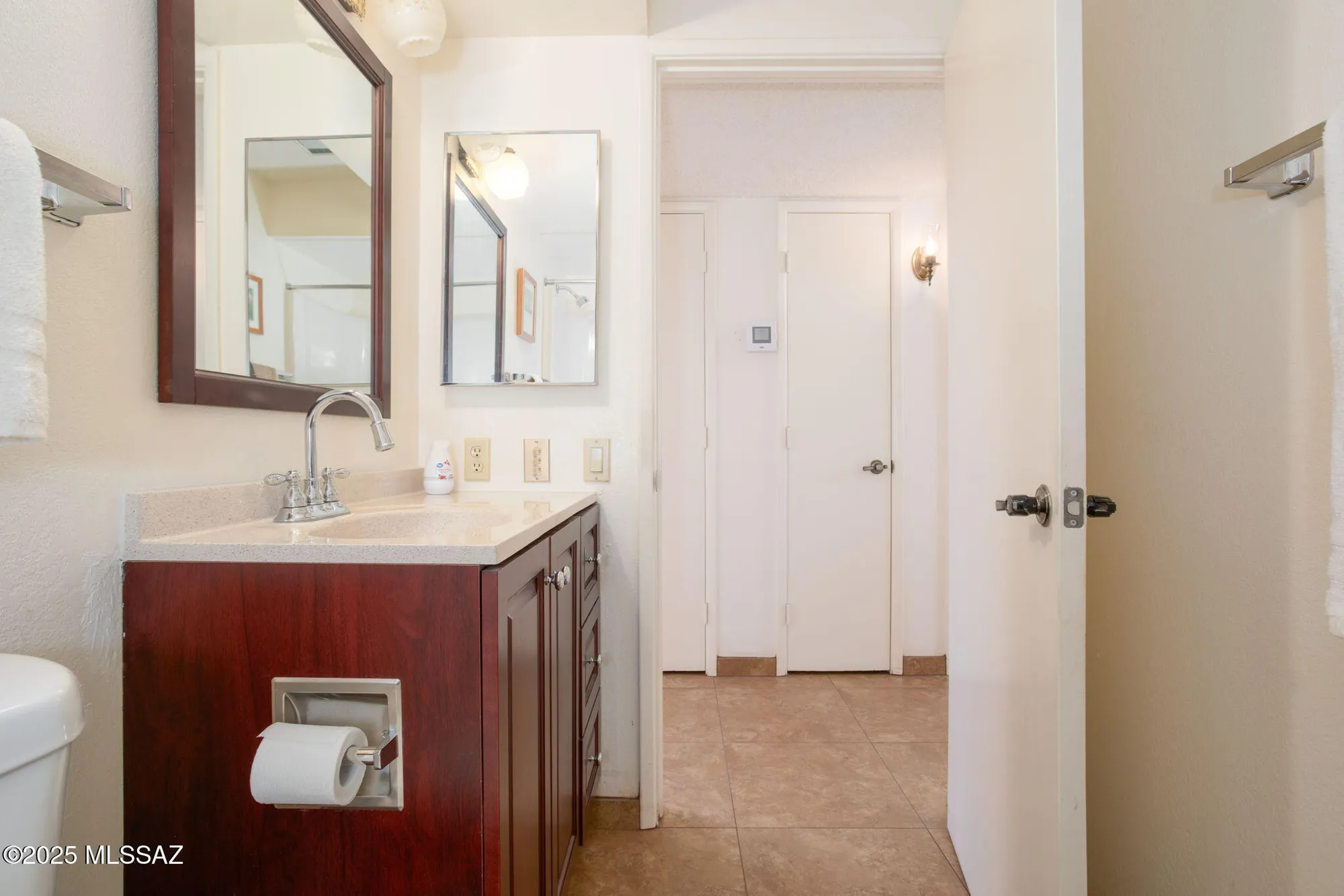 Property Slideshow image 28 of 50 | 959 s las lomas cir, Green Valley, AZ, 85614