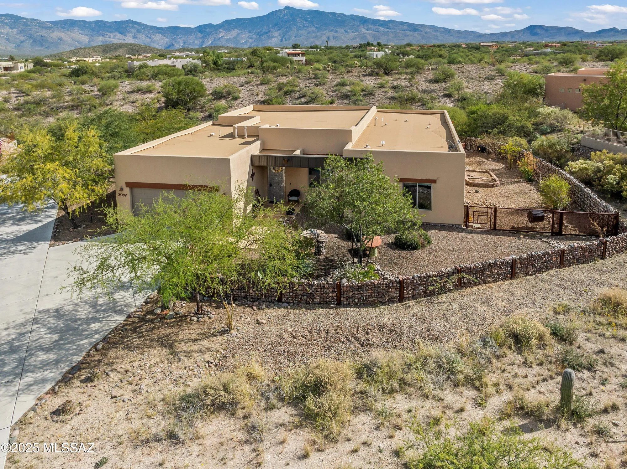 Property Slideshow image 41 of 51 | 7937 s galileo ln, Tucson, AZ, 85747