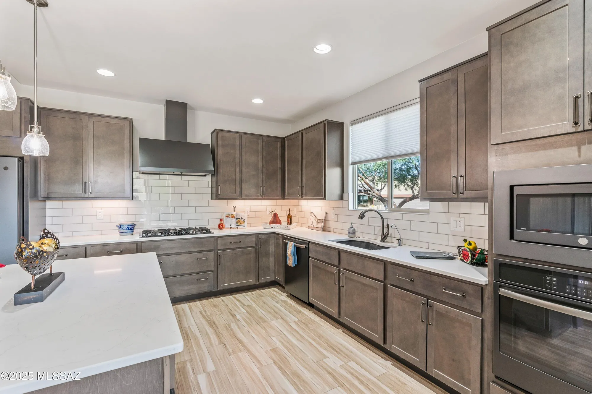 Property Slideshow image 11 of 51 | 7937 s galileo ln, Tucson, AZ, 85747