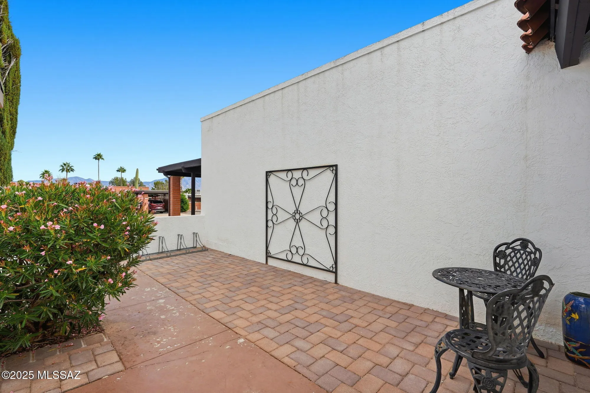 Property Slideshow image 6 of 38 | 207 n calle del diablo, Green Valley, AZ, 85614