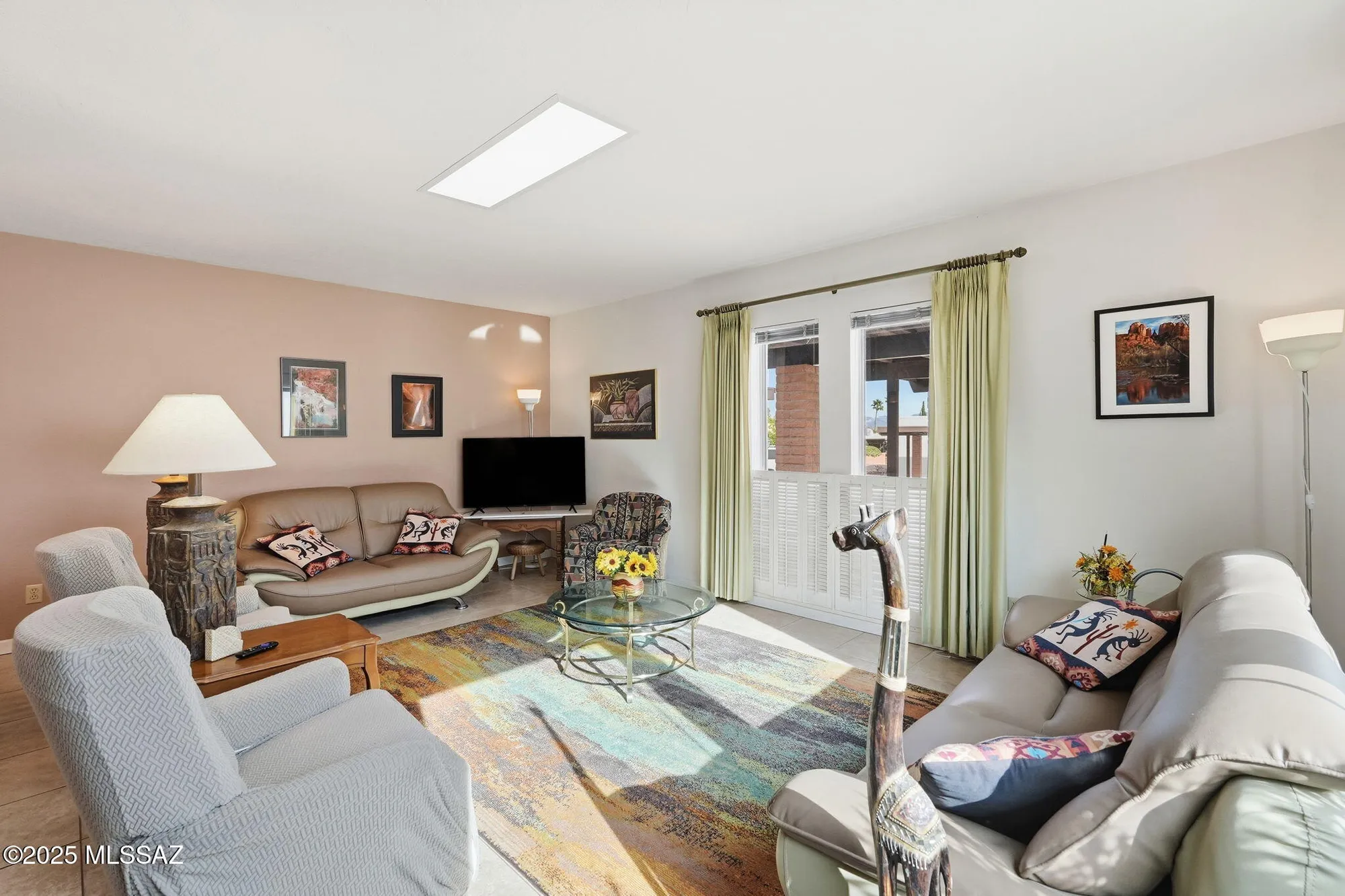 Property Slideshow image 8 of 38 | 207 n calle del diablo, Green Valley, AZ, 85614