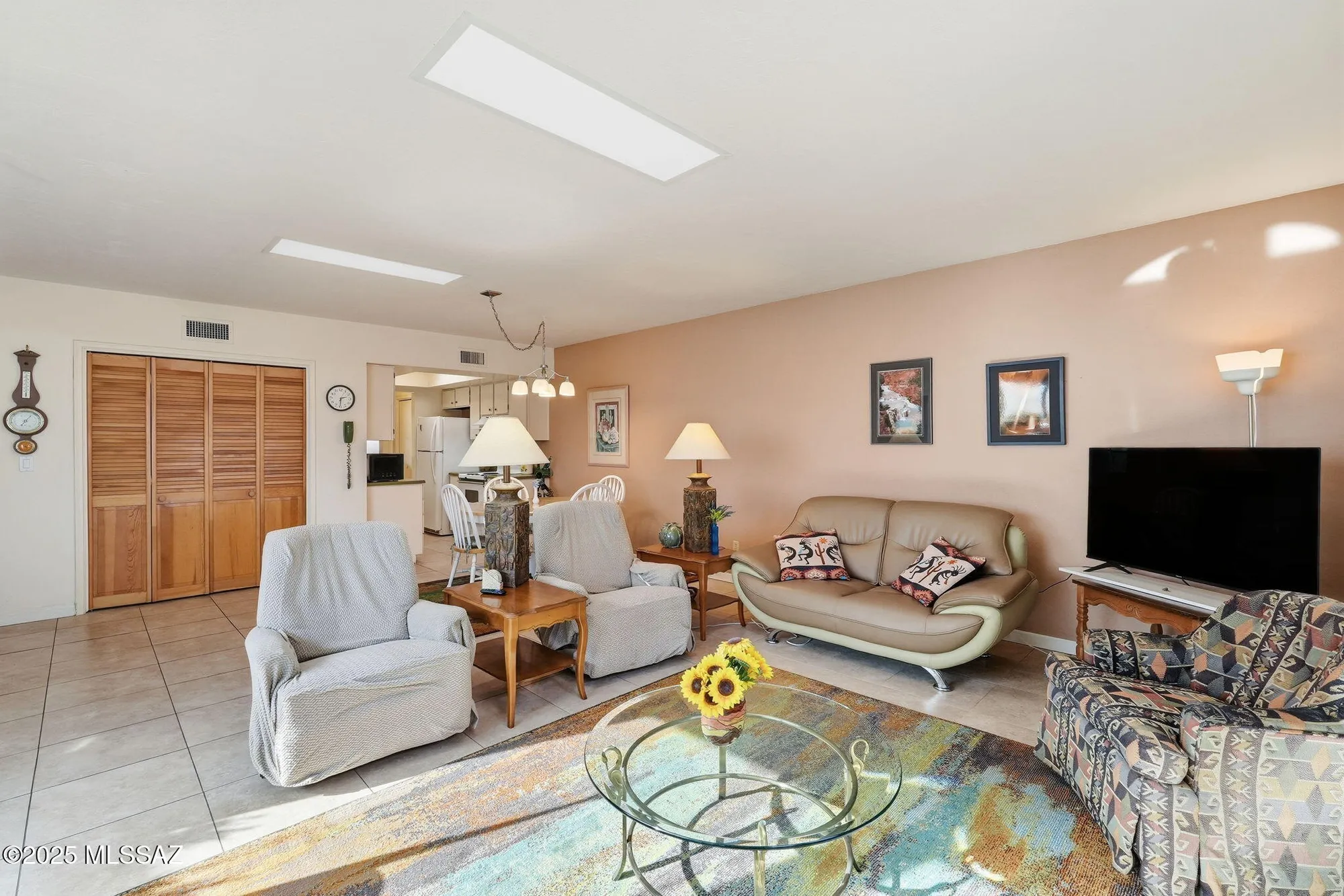 Property Slideshow image 10 of 38 | 207 n calle del diablo, Green Valley, AZ, 85614