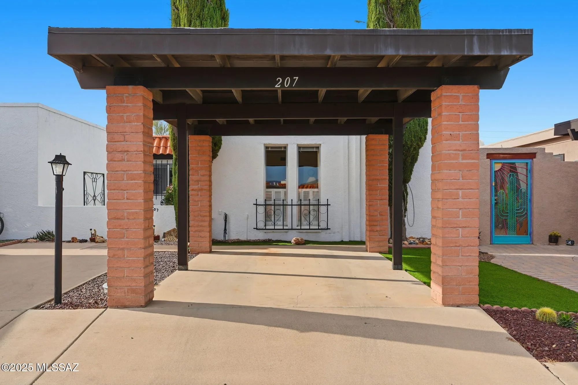 Property Slideshow image 2 of 38 | 207 n calle del diablo, Green Valley, AZ, 85614